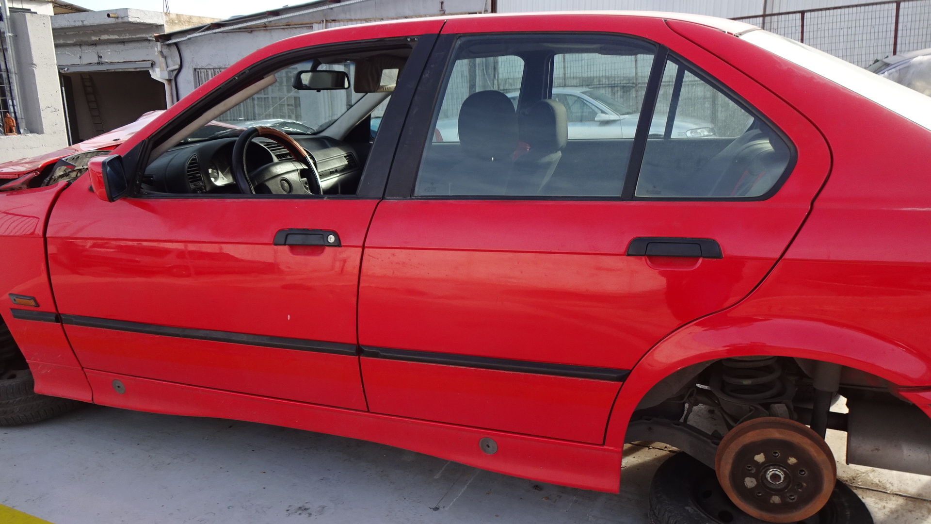 Παράθυρα Εμπρός-Πίσω BMW 316 E36 ’98 Προσφορά.