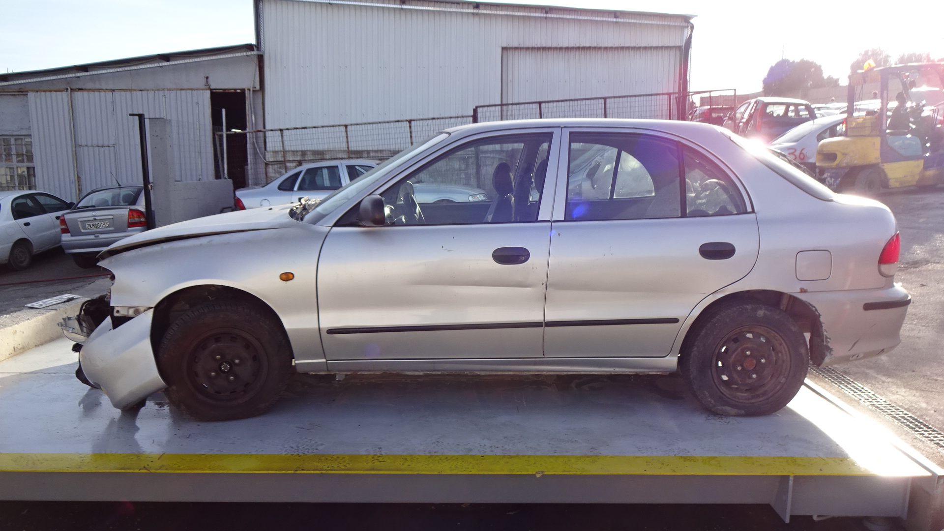 Χερούλια – Πόμολα Hyundai Accent ’99 Προσφορά