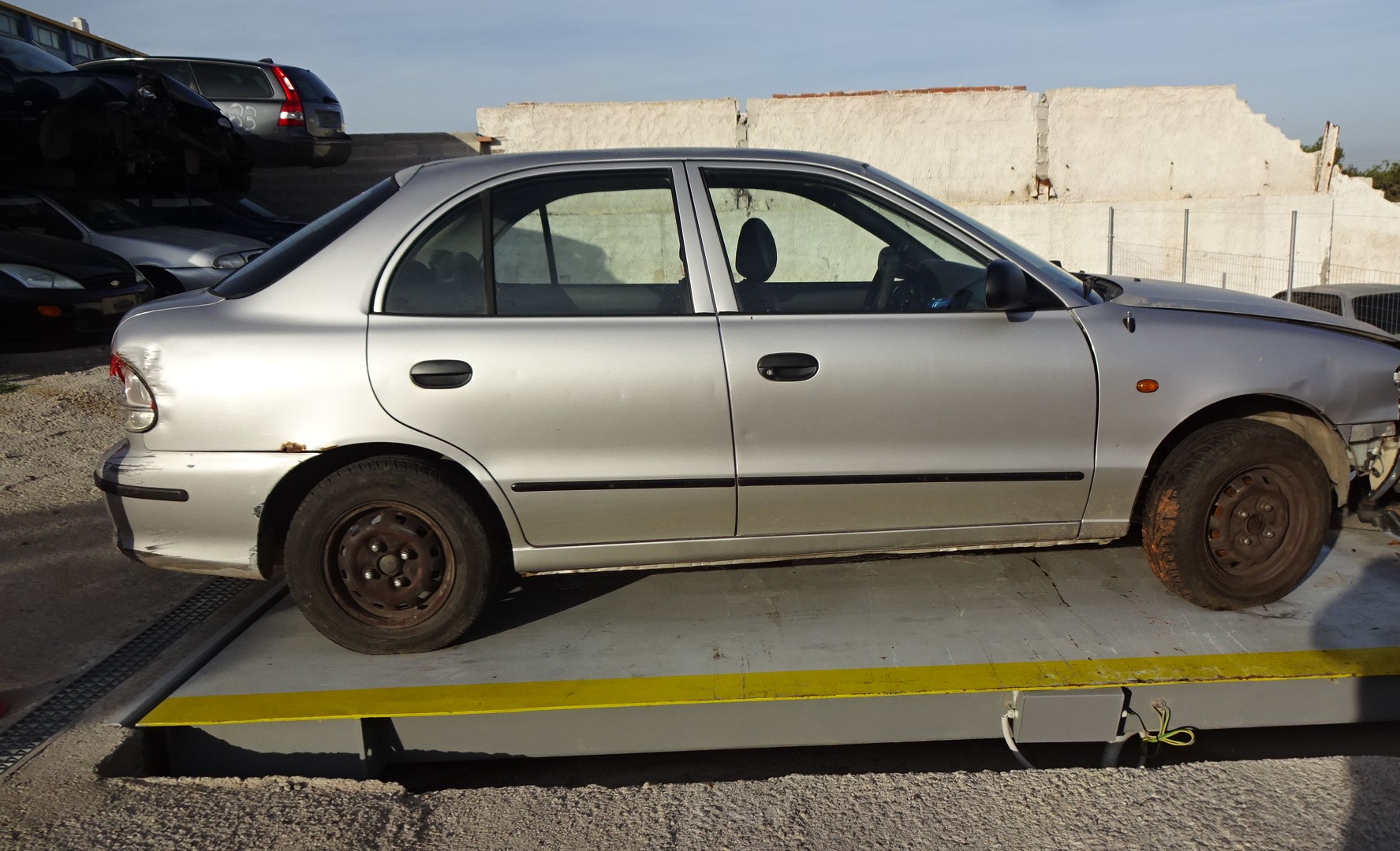 Φτερό Εμπρός Hyundai Accent ’99