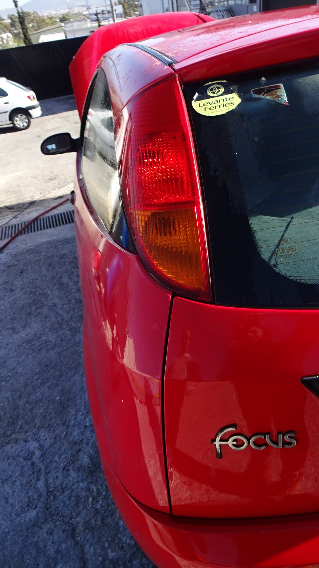 Φανάρια Πίσω Ford Focus ’01 Προσφορά.