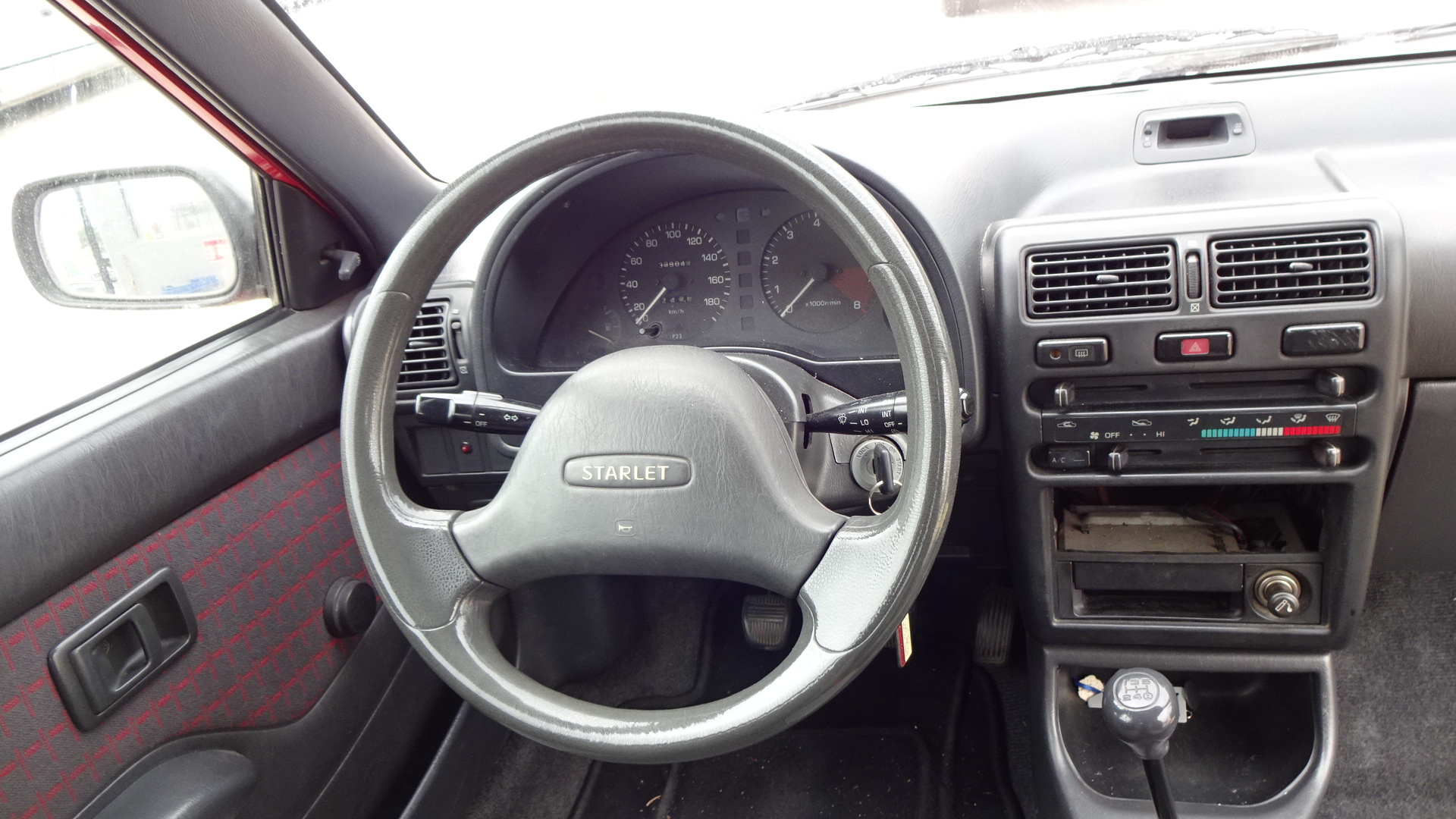 Κοντέρ Toyota Starlet ’90 Προσφορά.￼