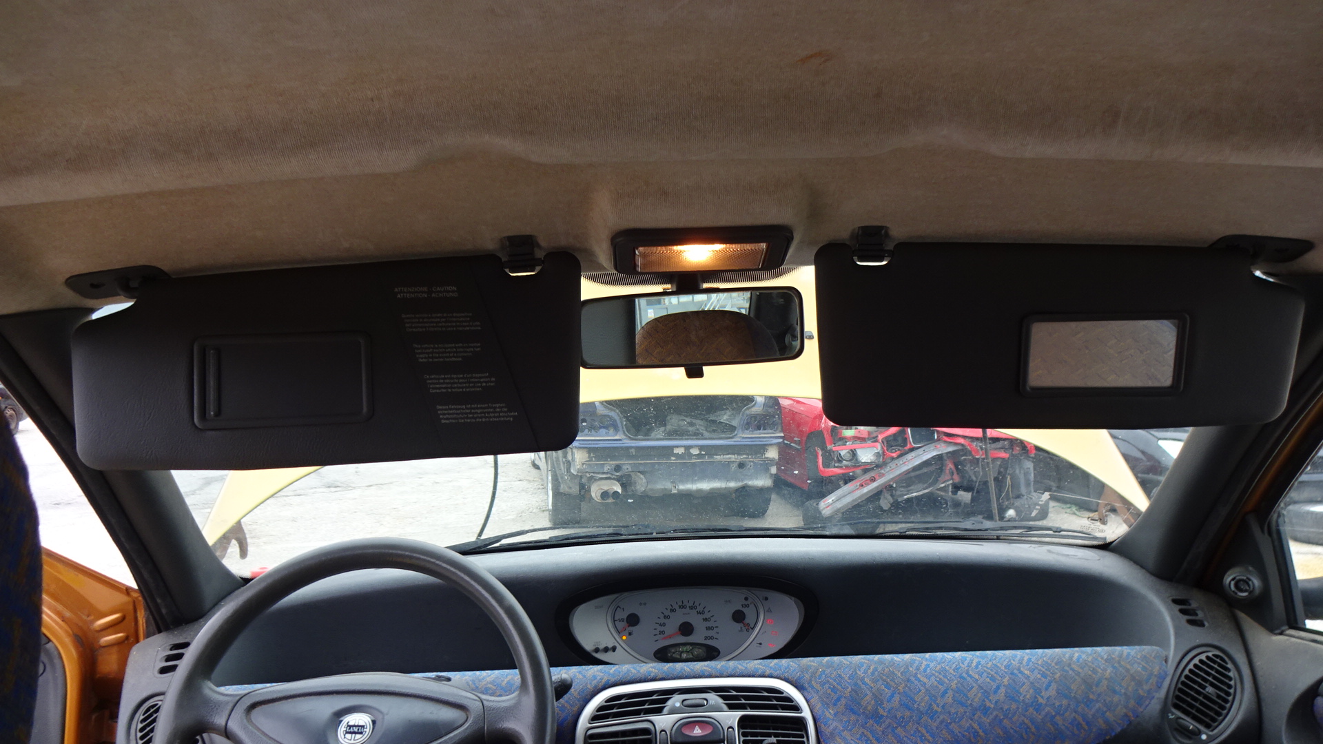 Σκιάδια Lancia Ypsilon ’98