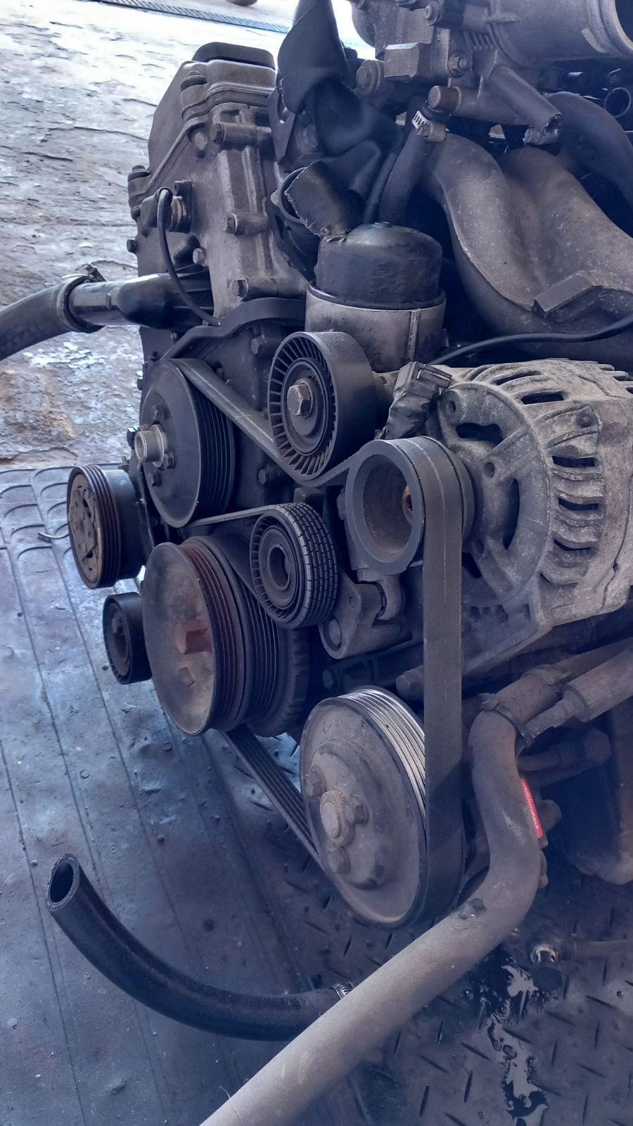 Αντλία Υδραυλικού Τιμονιού ( 2106126 ) BMW 316 E36 ’96 Προσφορά.