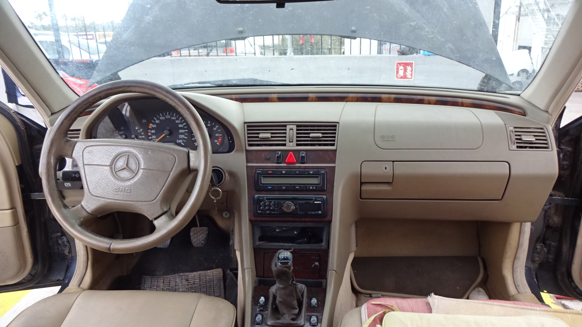 Χειριστήρια Καλοριφέρ Mercedes C200 (w202) ’98 Προσφορά