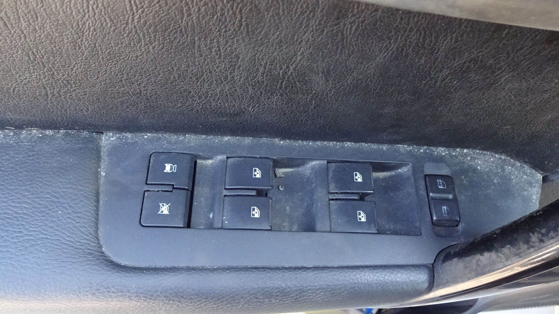 Διακόπτες Παραθύρων Chevrolet Captiva ’07 Προσφορά