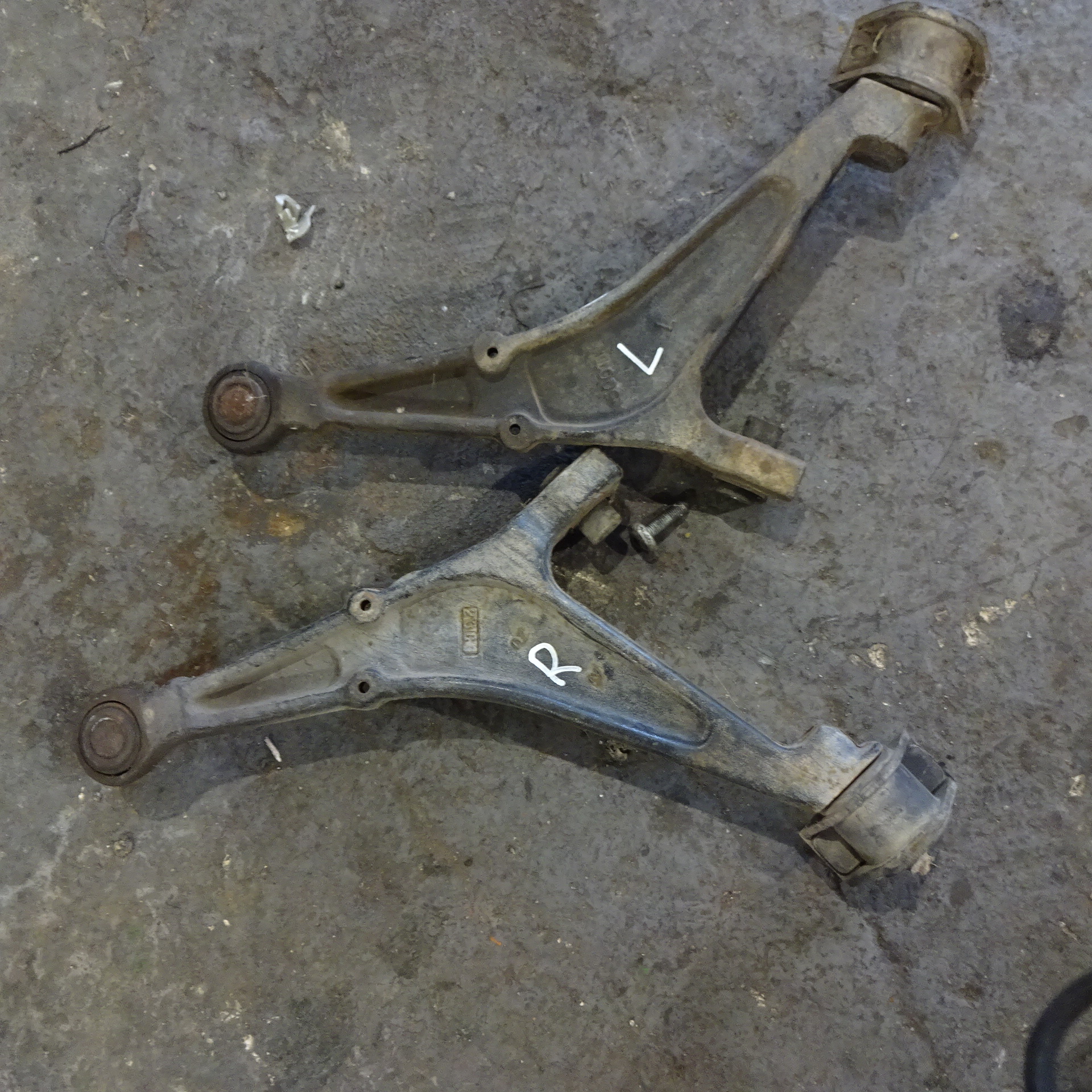 Ψαλίδια Citroen Saxo ’97 Προσφορά