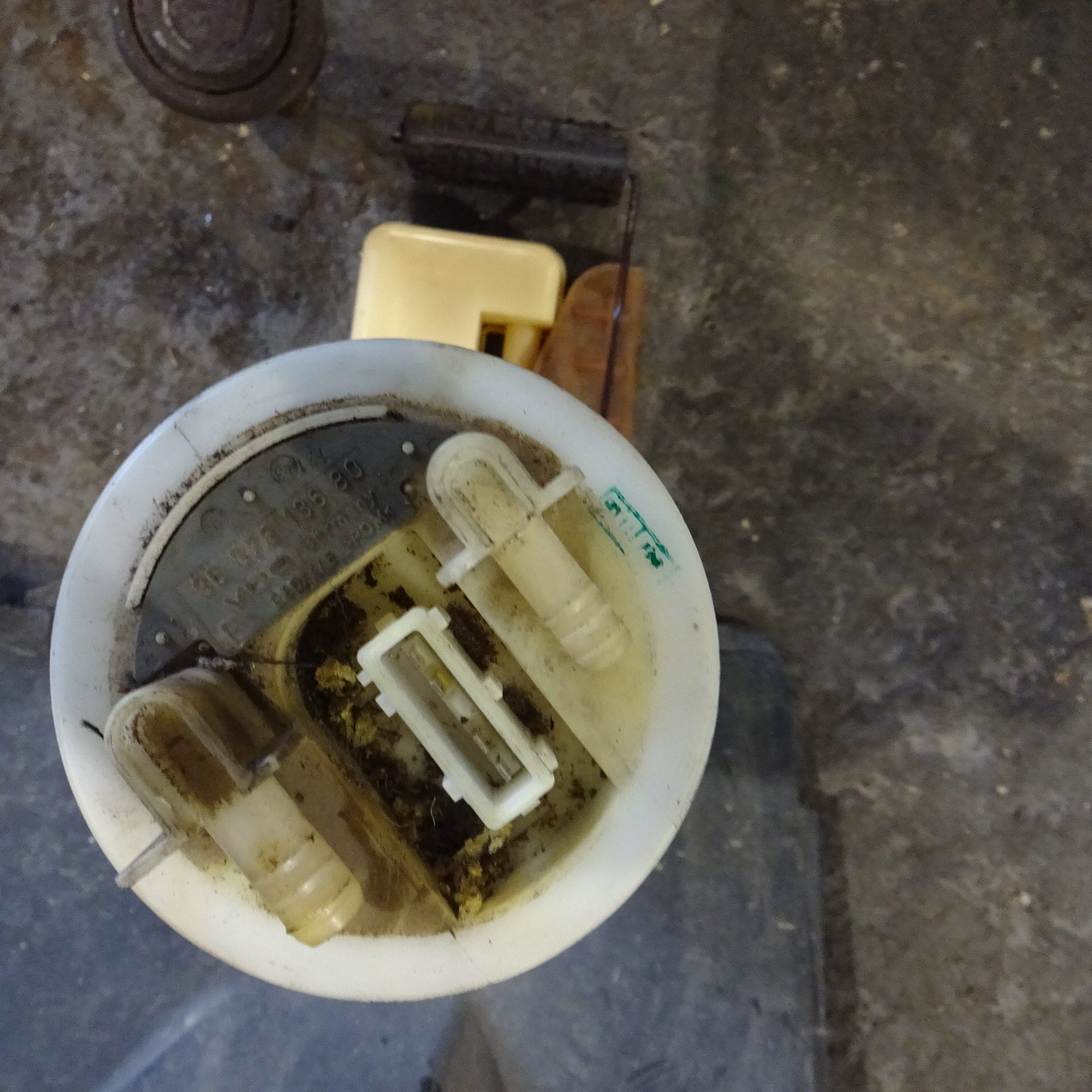 Αντλία-Τρόμπα Βενζίνης Citroen Saxo ’97 Προσφορά