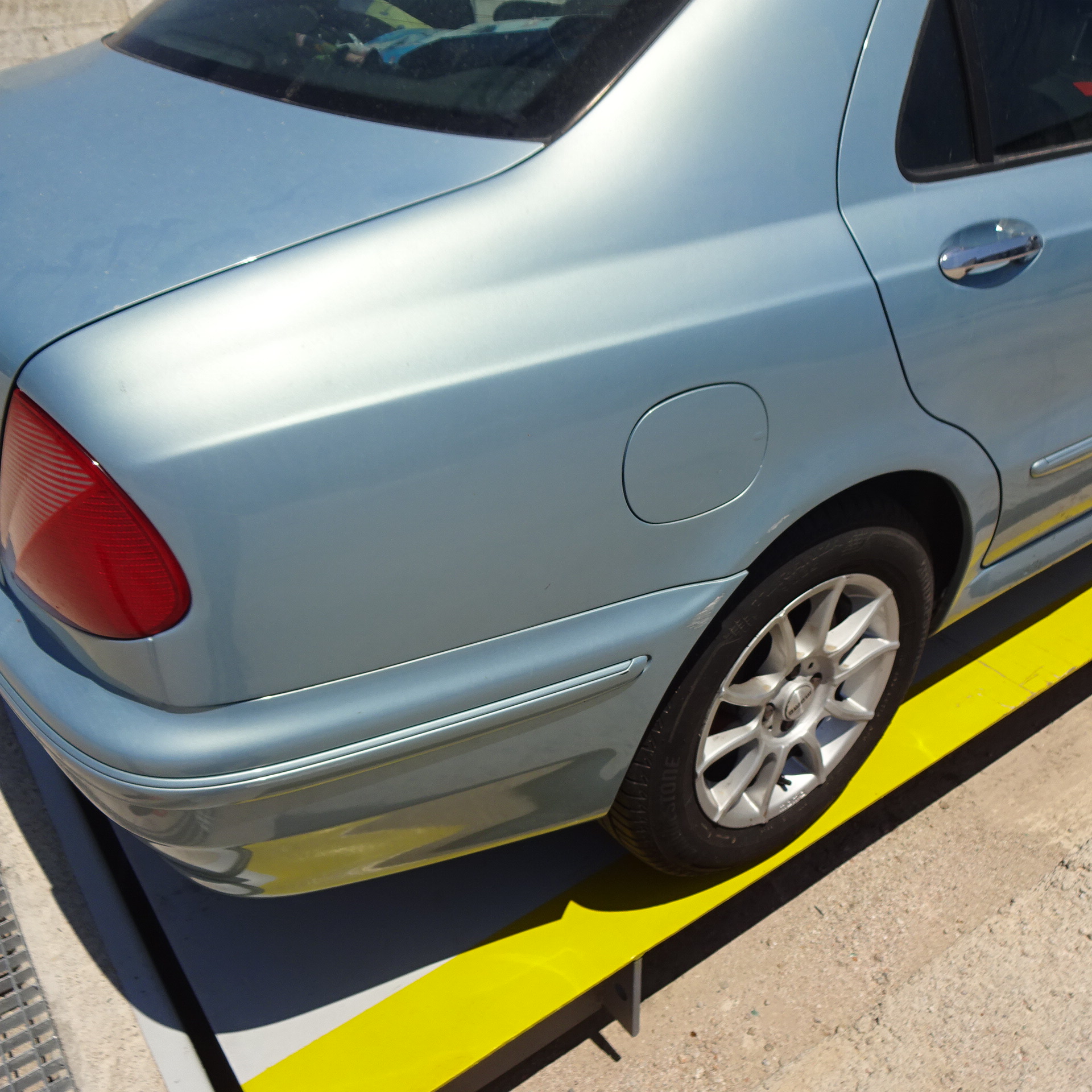 Πορτάκι Ρεζερβουάρ Lancia Lybra ’00 Σούπερ Προσφορά Μήνα