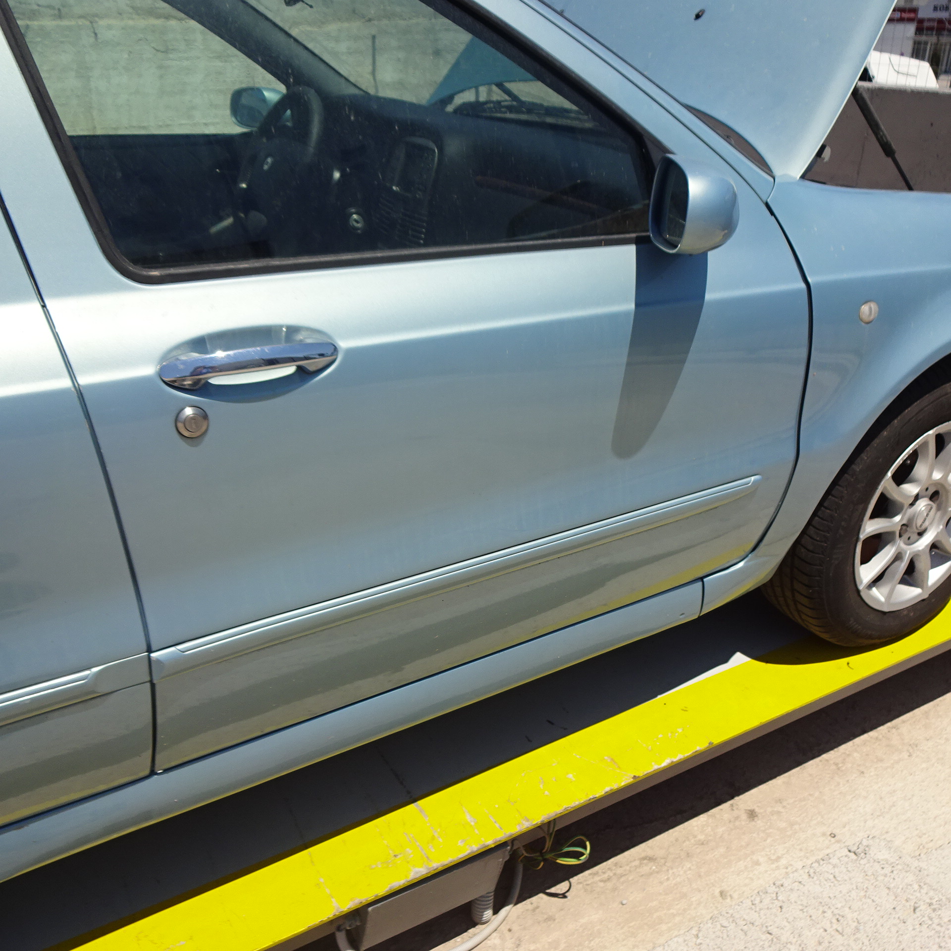 Μαρσπιέ Lancia Lybra ’00 Σούπερ Προσφορά Μήνα