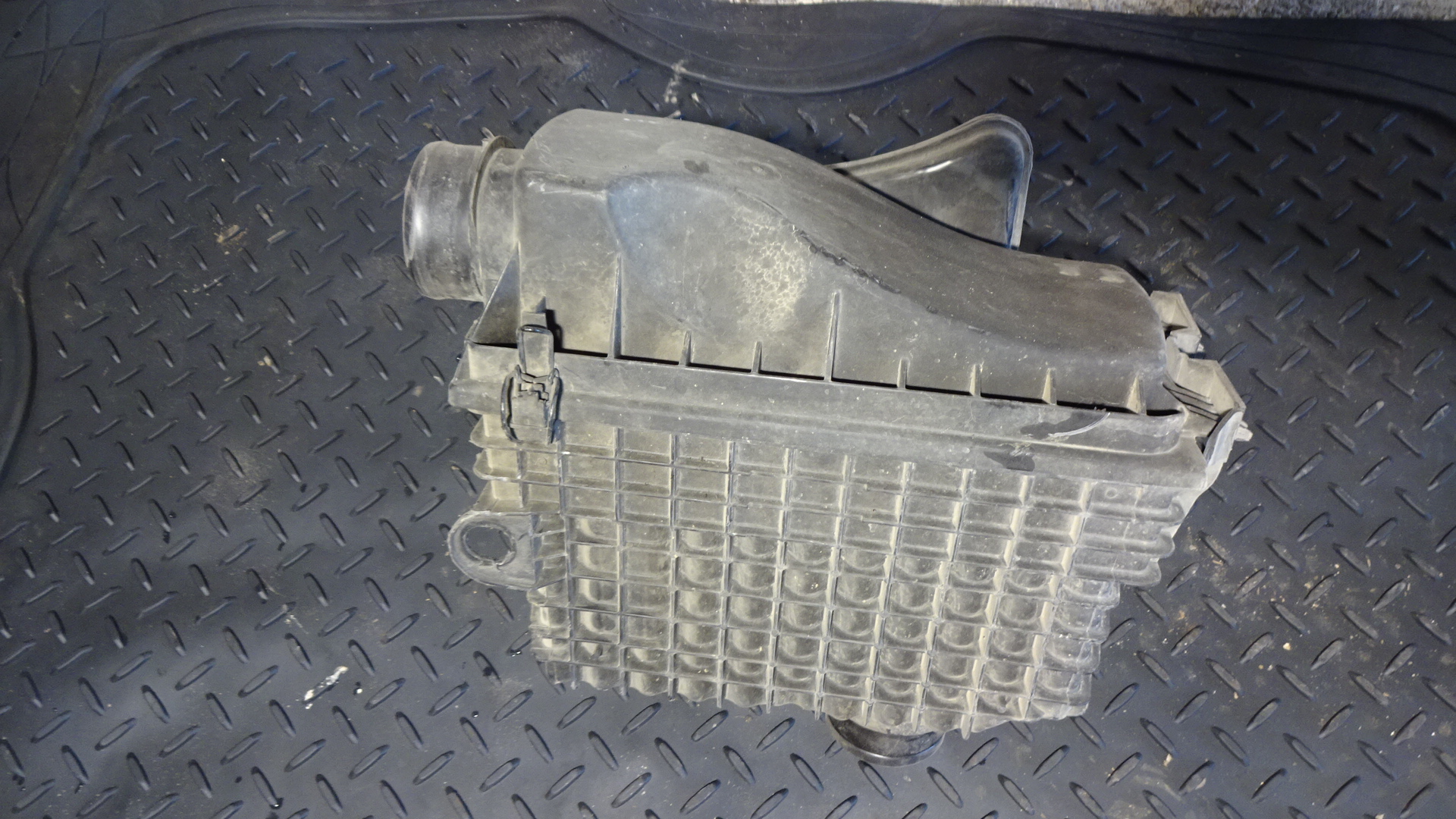 Φιλτροκούτι (467710360) Alfa Romeo 147 ’03 Προσφορά