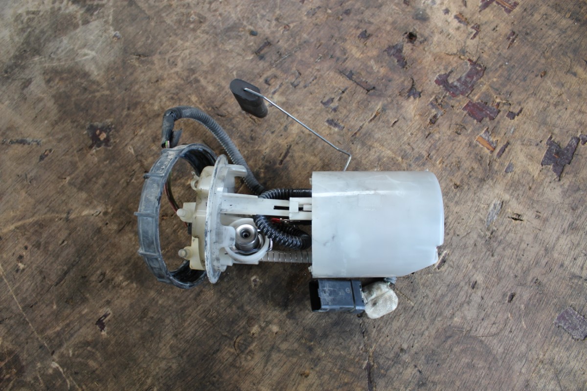 Αντλία Βενζίνης Citroen Xsara Picasso ’05 Προσφορά.