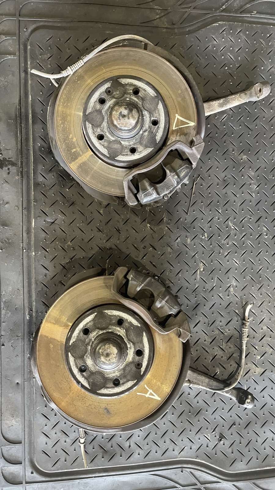 Ακραξόνια Mercedes C200 (w202) ’98 Προσφορά