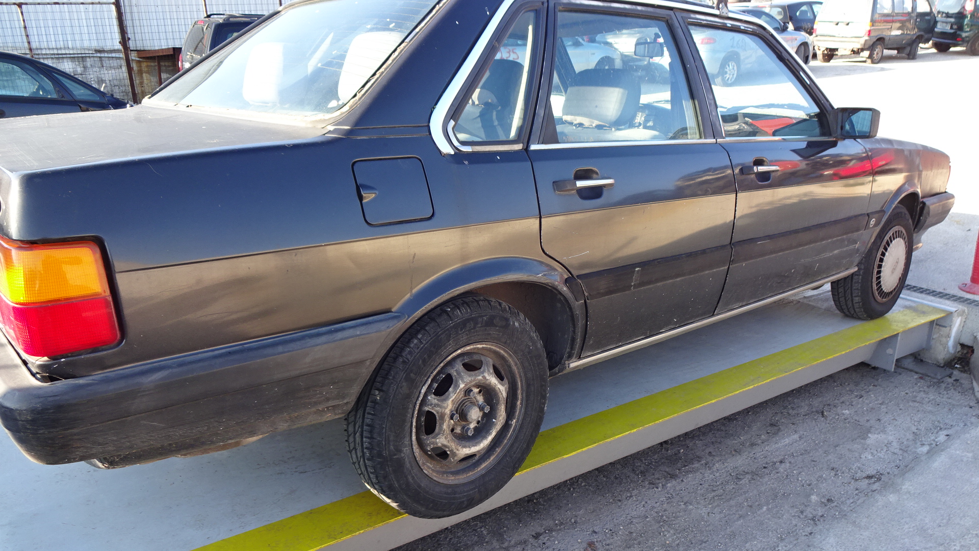 Φτερά Πίσω Audi 80 ’85 Προσφορά