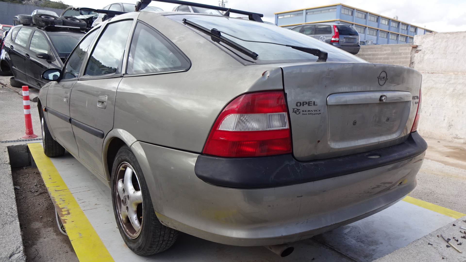 Φανάρι Πίσω Opel Vectra B ’98