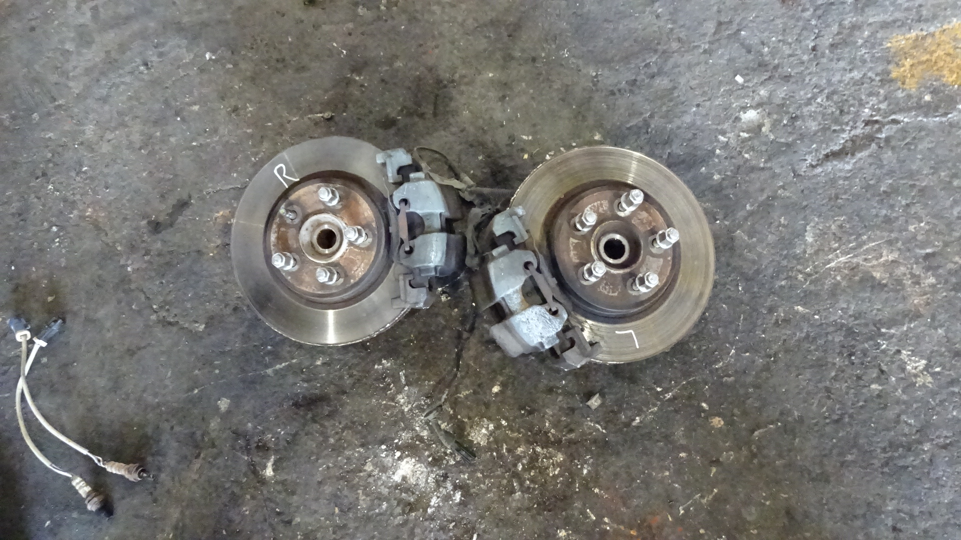 Δαγκάνες Ford Maverick ’05 2300cc Προσφορά