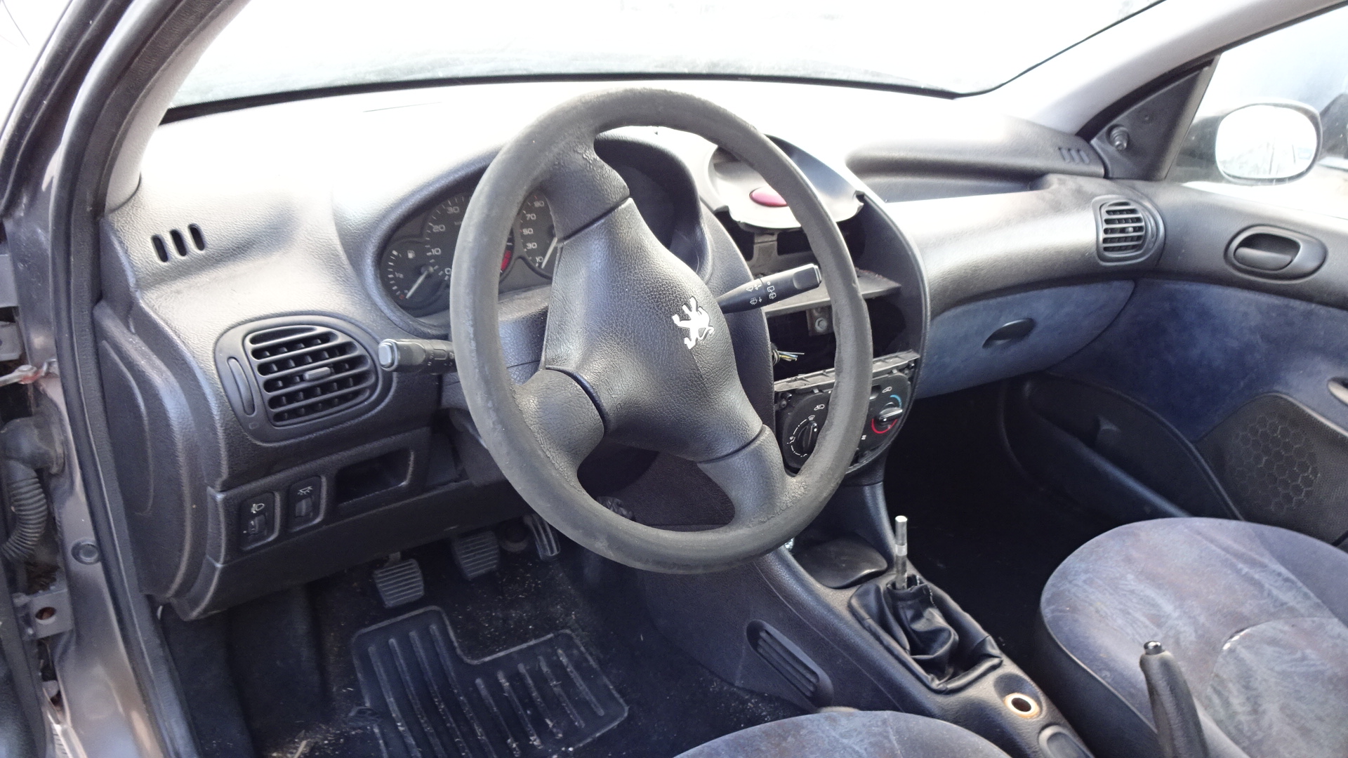 Τιμόνι (Βολάν) Peugeot 206 ’99 Προσφορά.