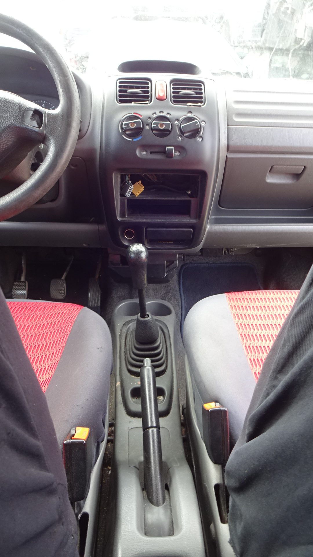 Χειρόφρενο Suzuki Wagon R ’00 Προσφορά