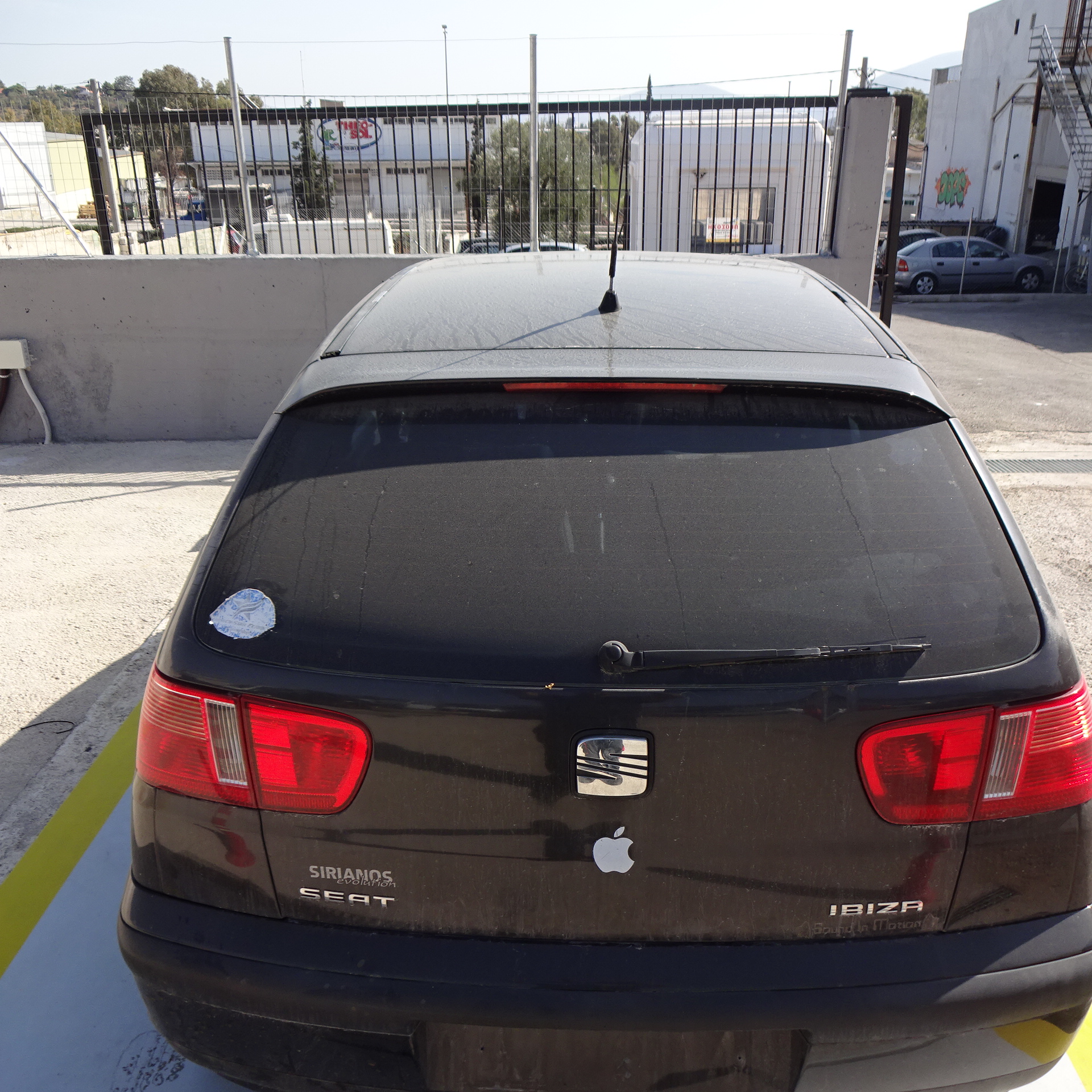Ουρανός Seat Ibiza ’02 Προσφορά
