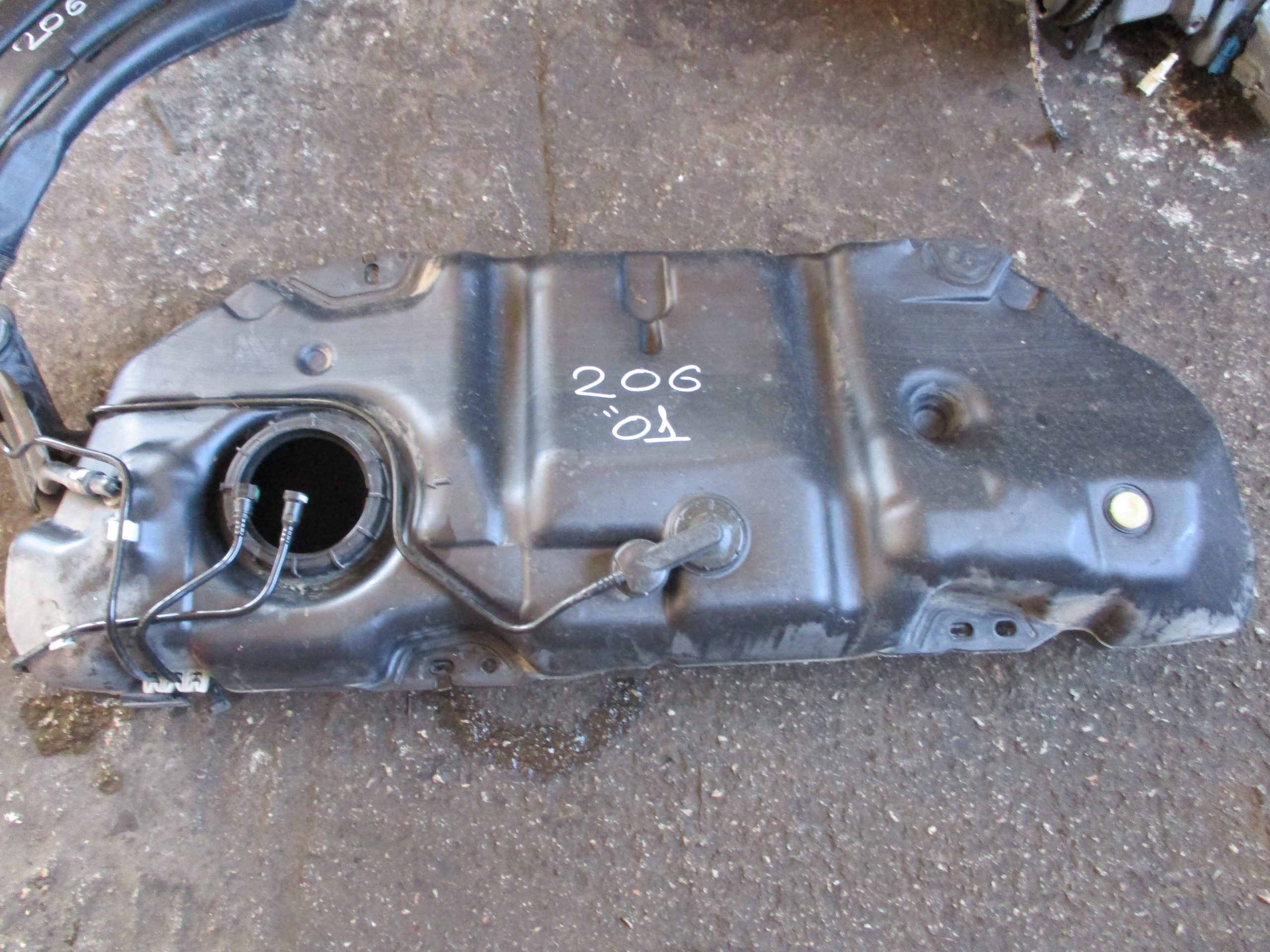 Ρεζερβουάρ Βενζίνης Peugeot 206 ’99 Προσφορά.