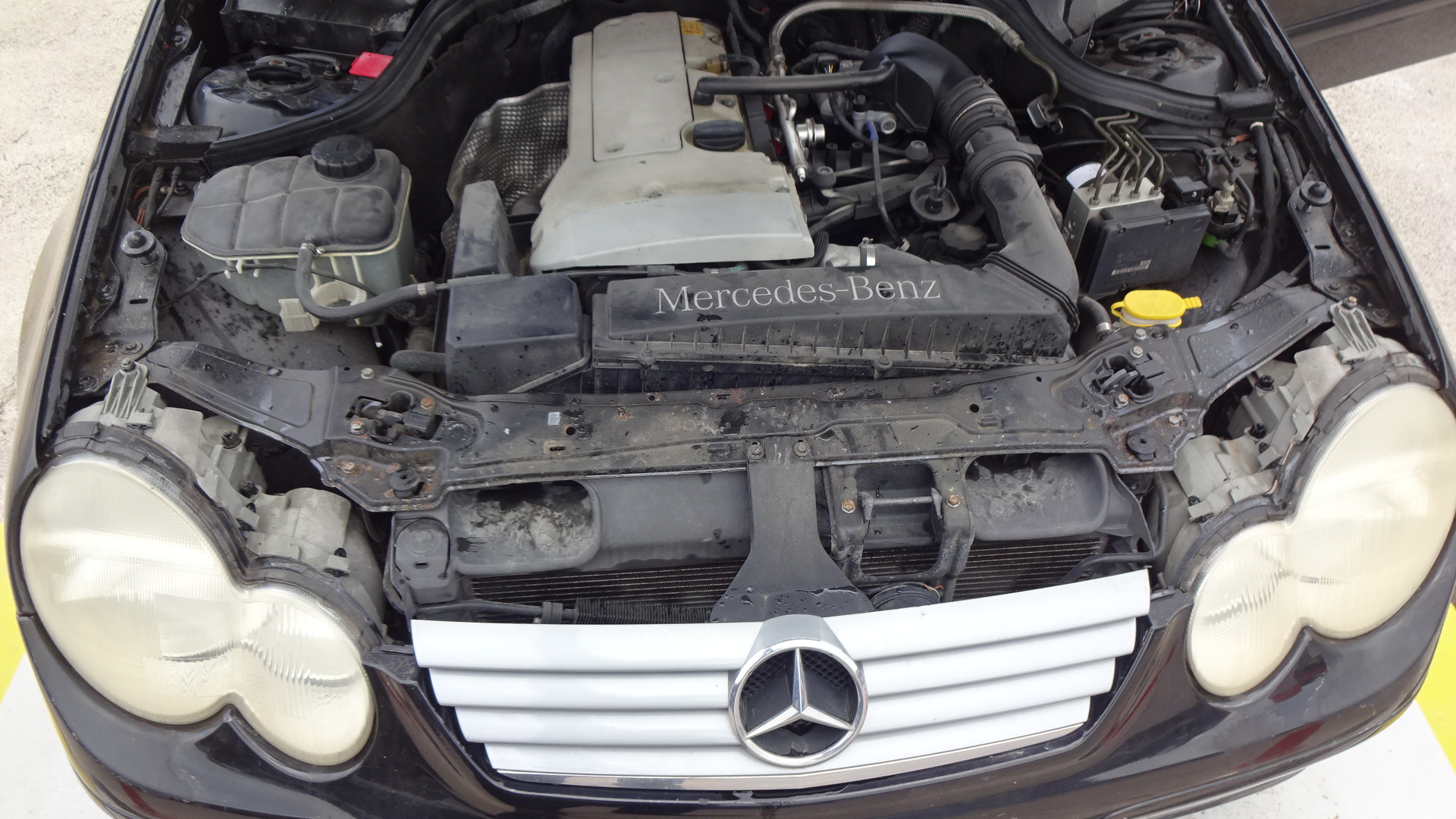 Βάσεις Μηχανής Mercedes-Benz C200 W203 SportCoupe ’07 Προσφορά.
