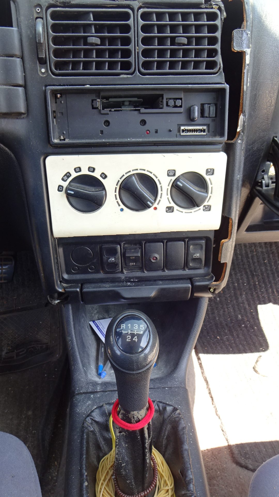 Χειροκίνητο Σασμάν Seat Ibiza ’93 Προσφορά.