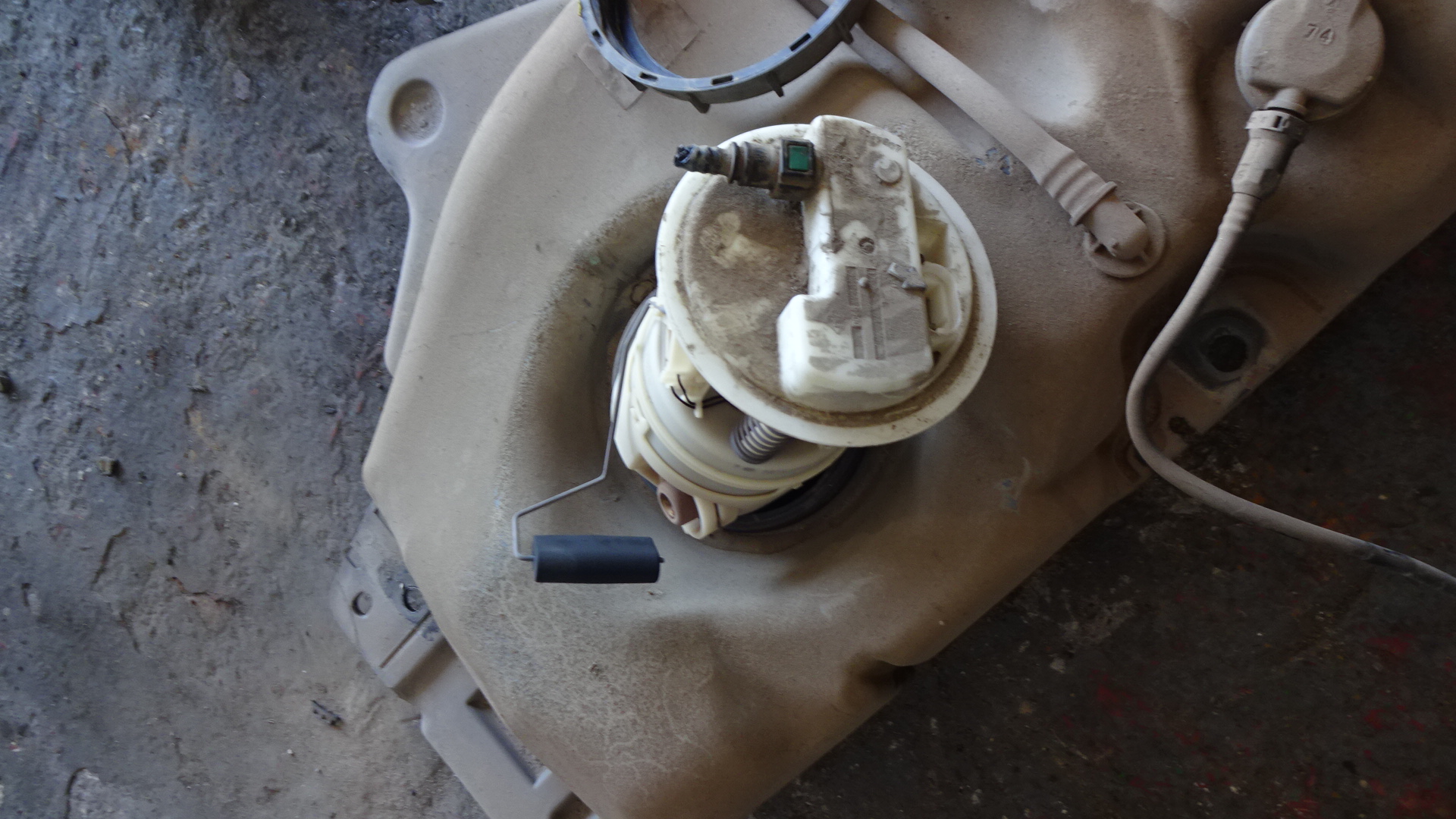 Αντλία Βενζίνης Renault Clio ’04 Προσφορά.