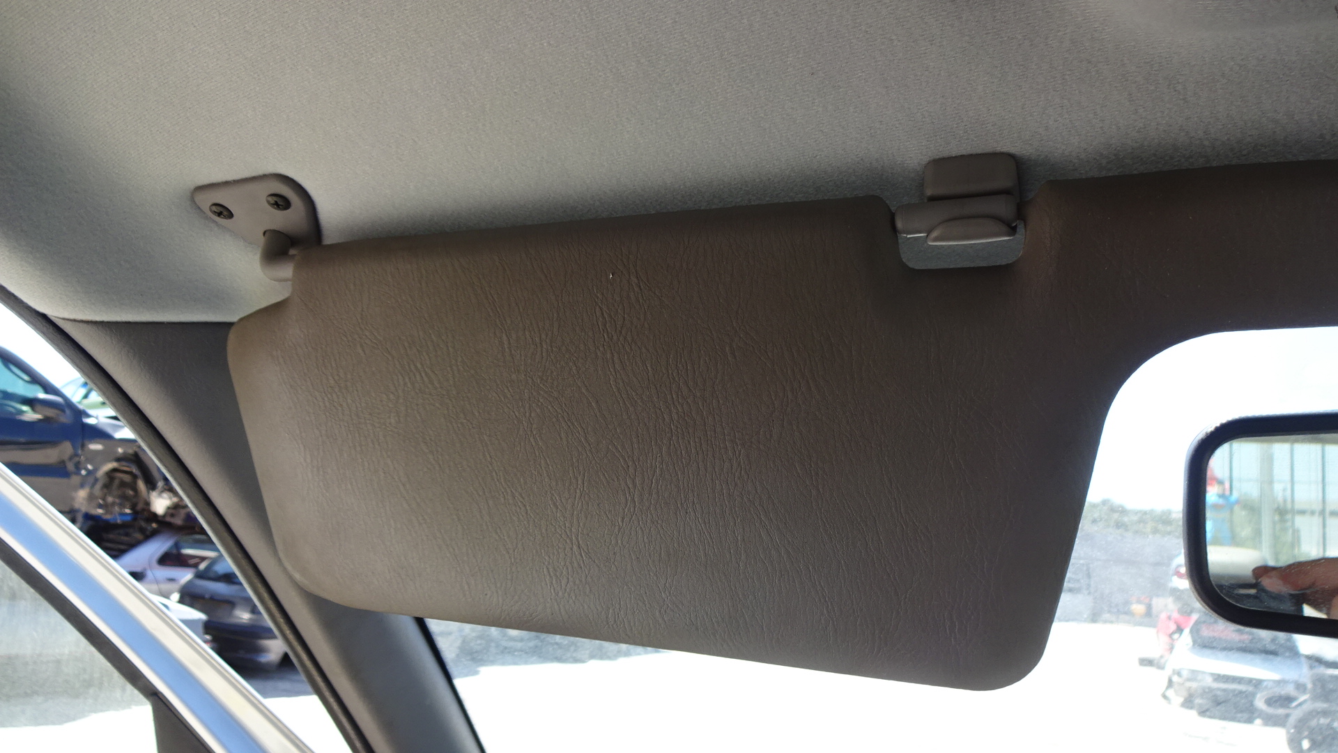 Σκιάδια Οδηγού-Συνοδηγού Nissan Primera ’00 Προσφορά.