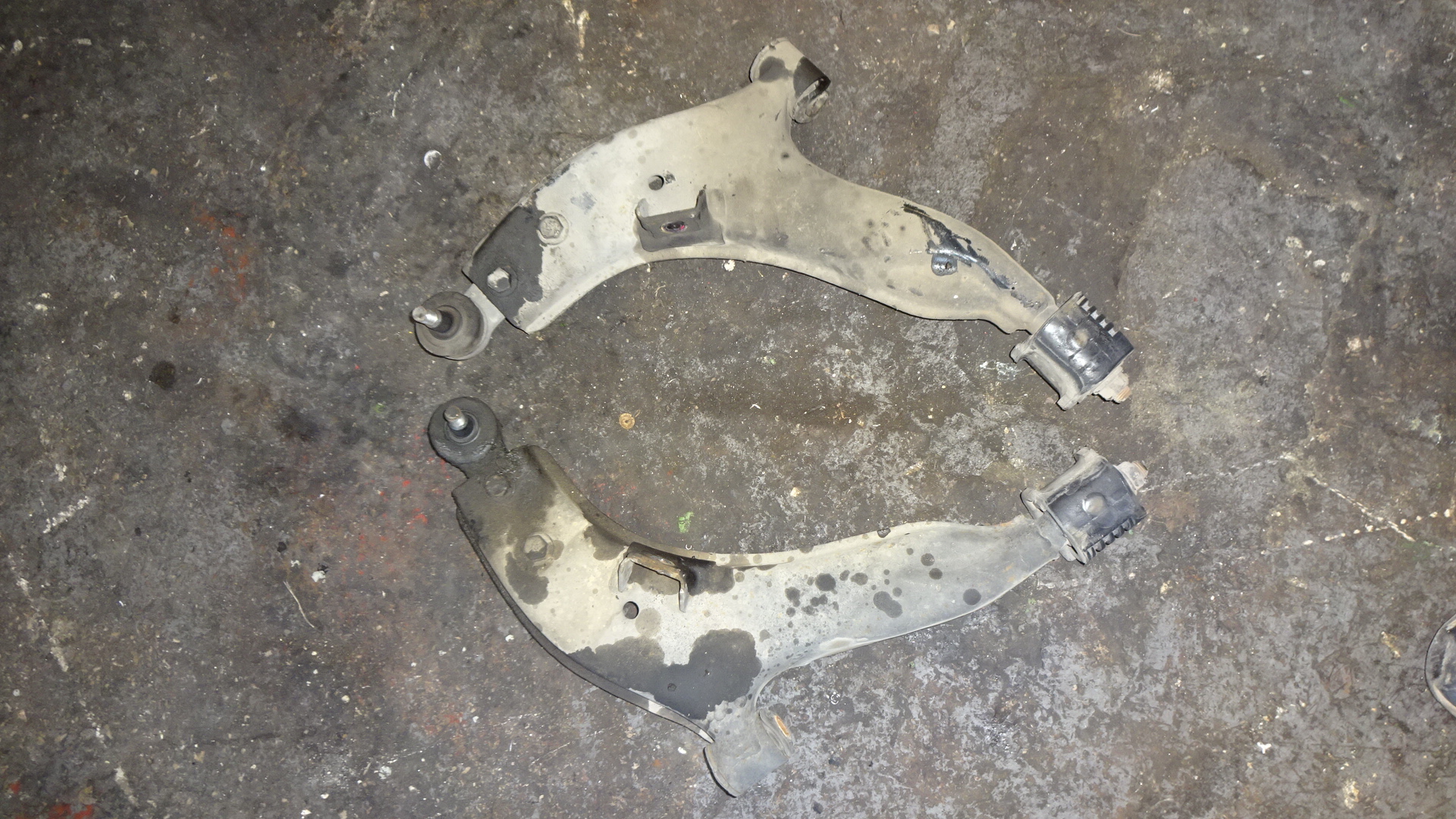 Ψαλίδια Hyundai Lantra ’99 Προσφορά