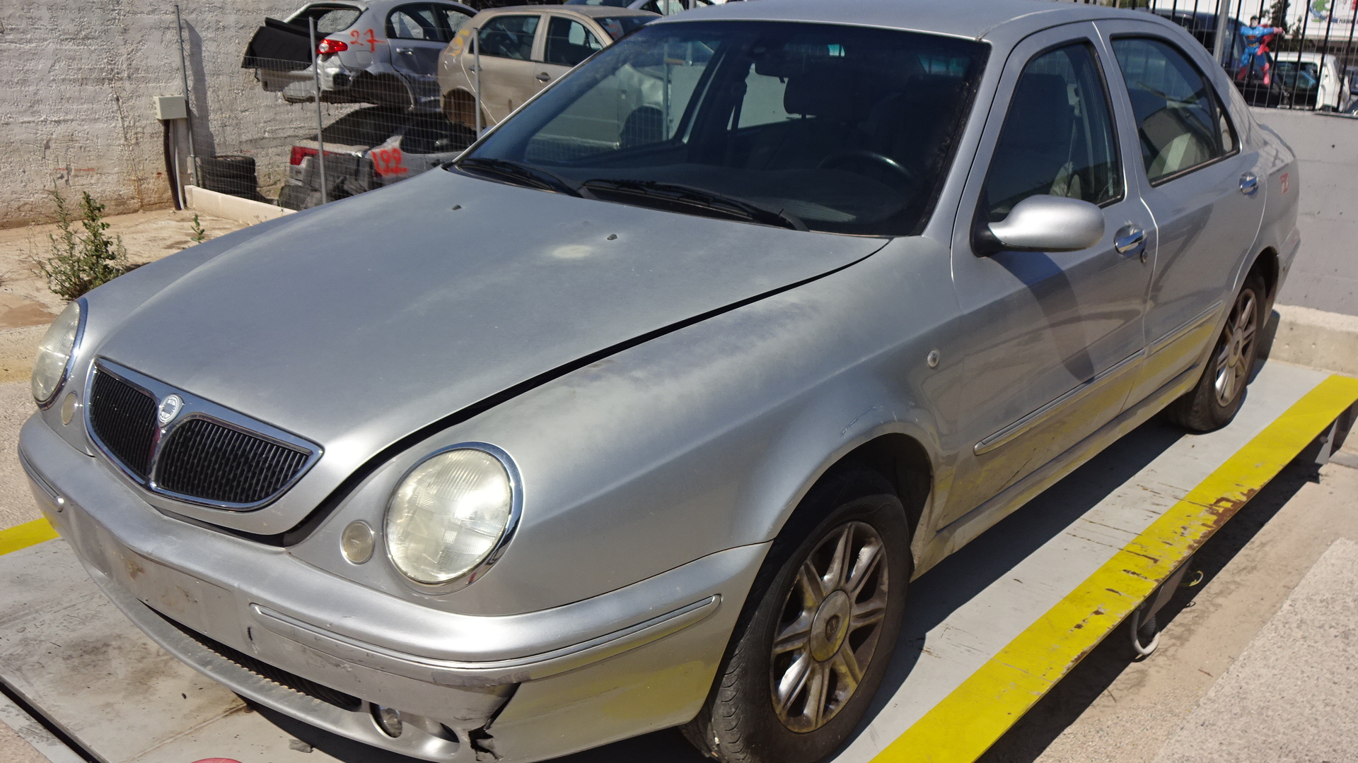 Φτερά Εμπρός Lancia Lybra ’00 Προσφορά