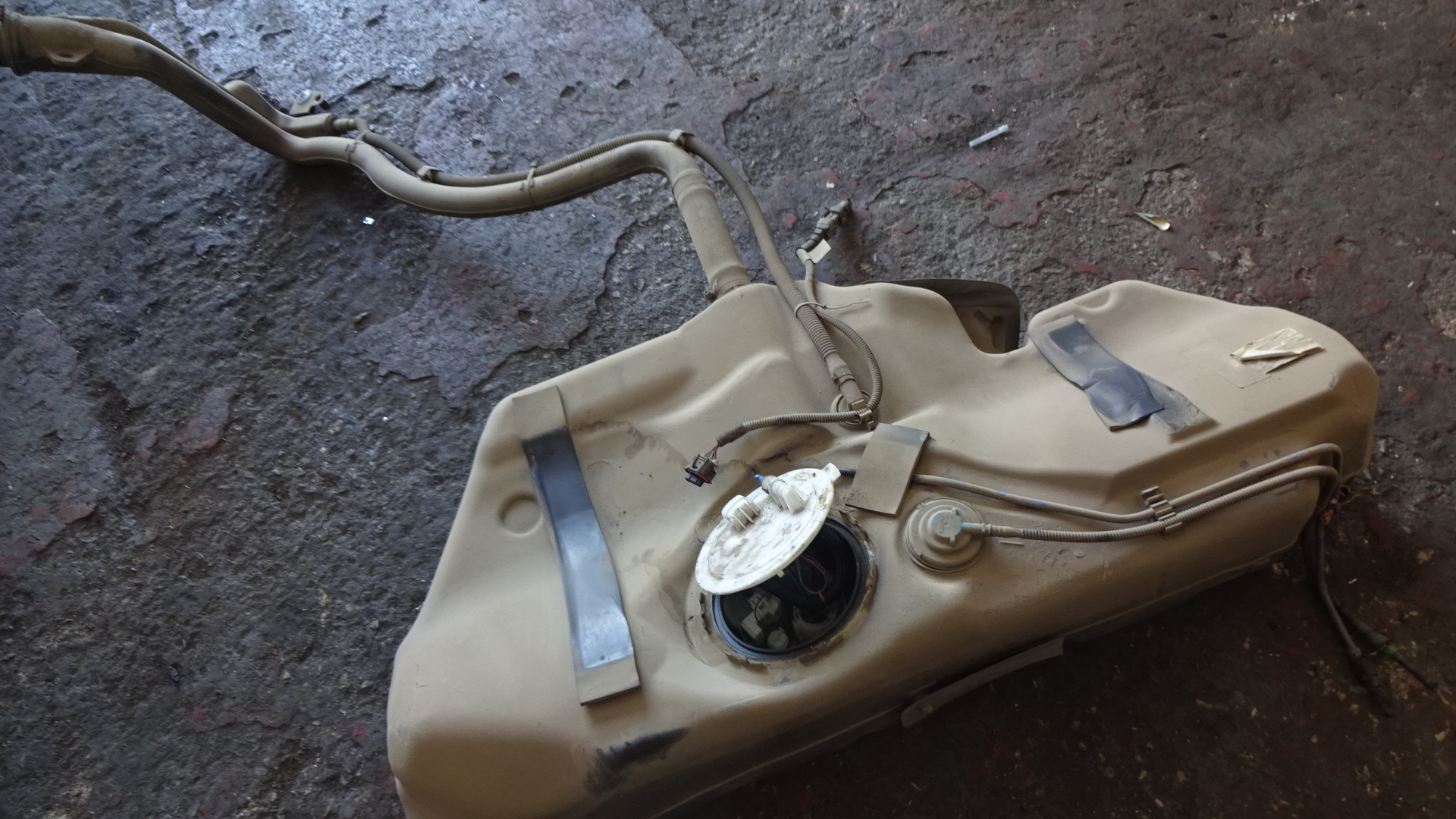 Ρεζερβουάρ Βενζίνης Opel Astra ’08 Προσφορά.