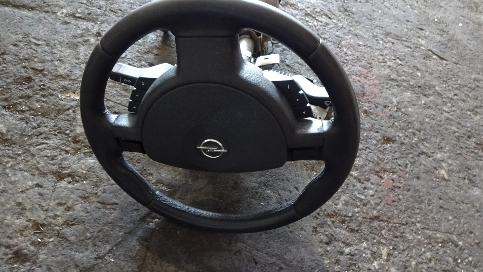 Τιμόνι (βολάν) Opel Corsa C ’04 Προσφορά