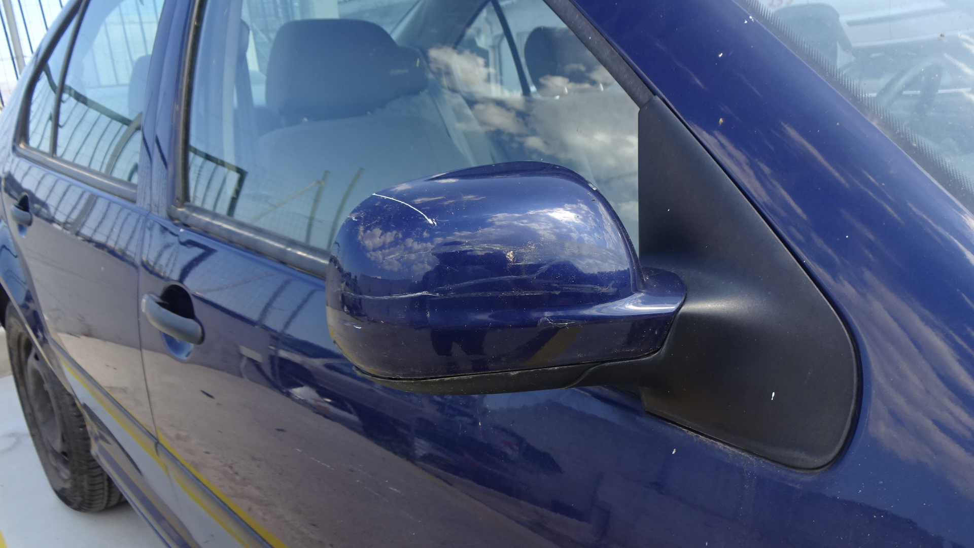 Καθρέπτες Ηλεκτρικοί VW Bora ’99 Προσφορά.