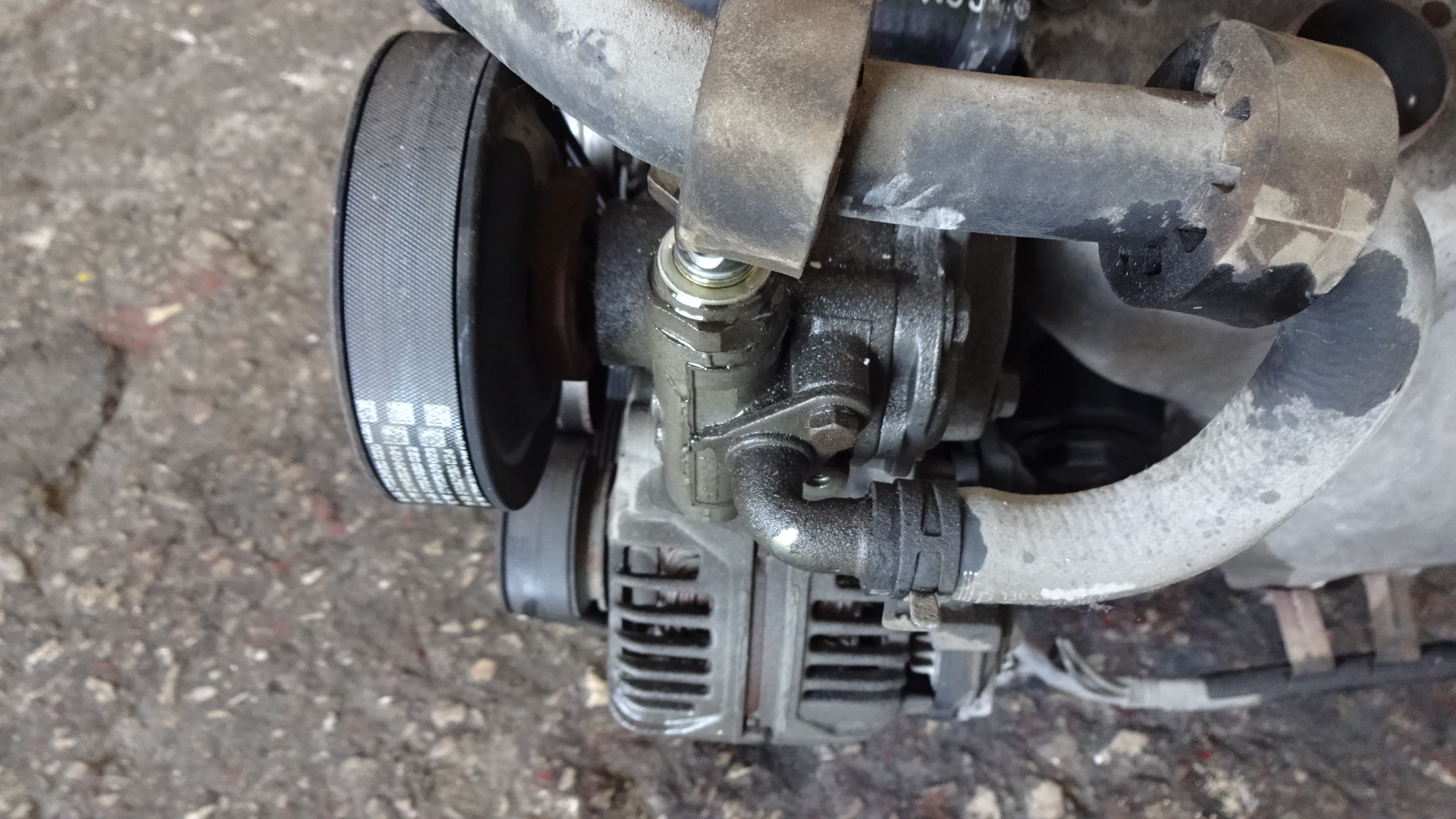 Αντλία Υδραυλικού Τιμονιού VW Bora ’99 Προσφορά