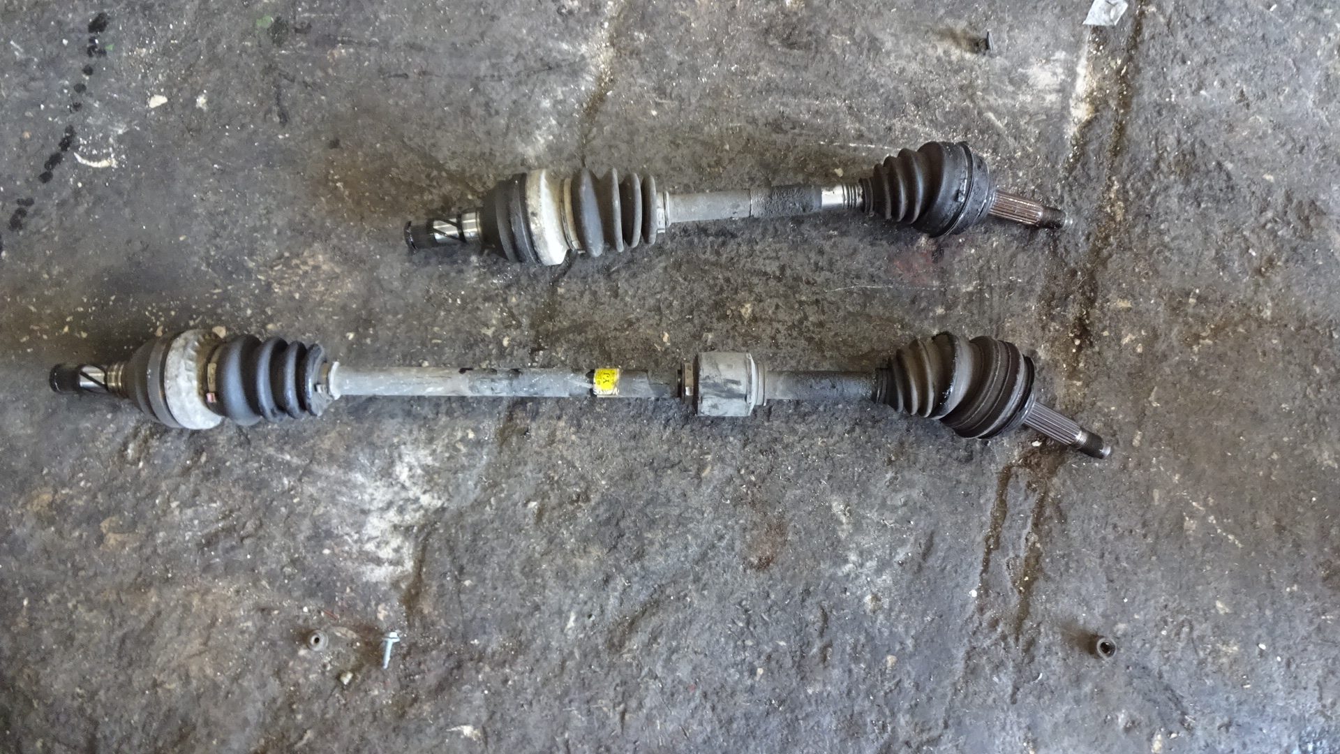 Ημιαξόνιο Αριστερό-Δεξί Daewoo Kalos ’05 Προσφορά