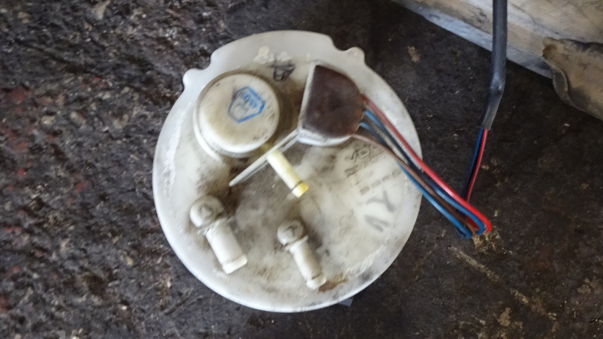 Αντλία Βενζίνης Mercedes A140 ’03 Προσφορά