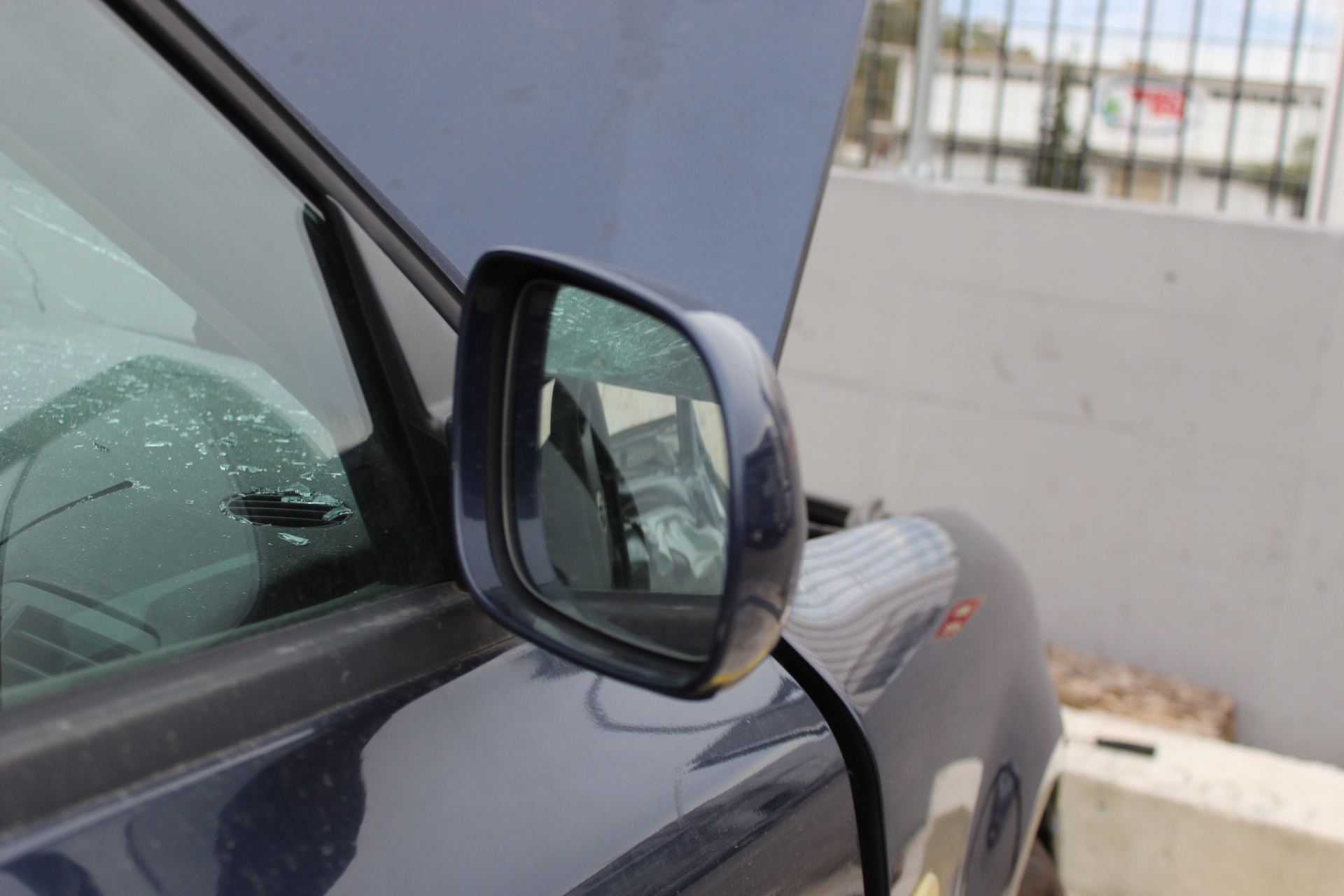 Καθρέπτης Δεξιός Ηλεκτρικός VW Passat ’99 Προσφορά