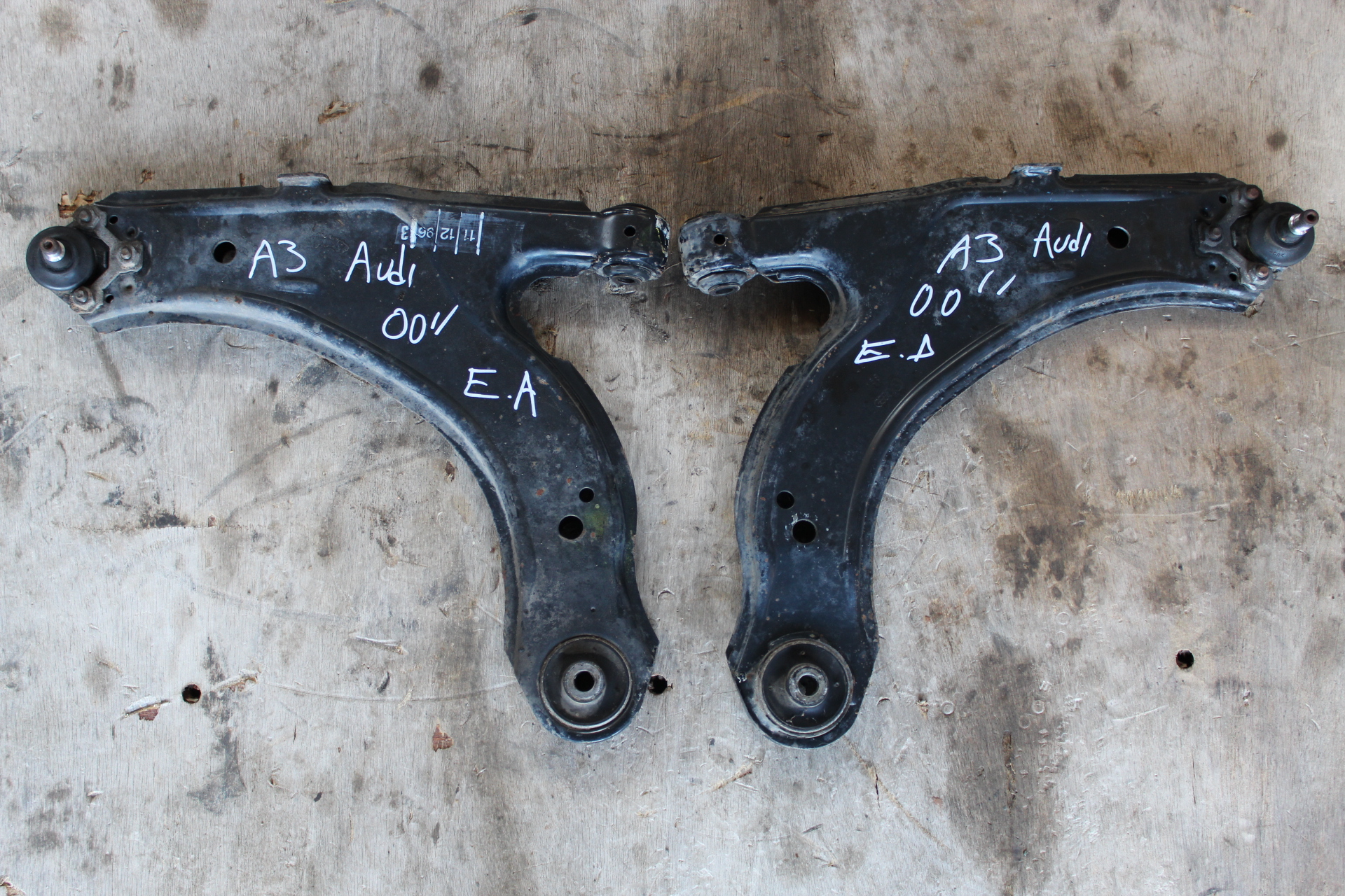 Ψαλίδια Audi A3 ’99 Προσφορά