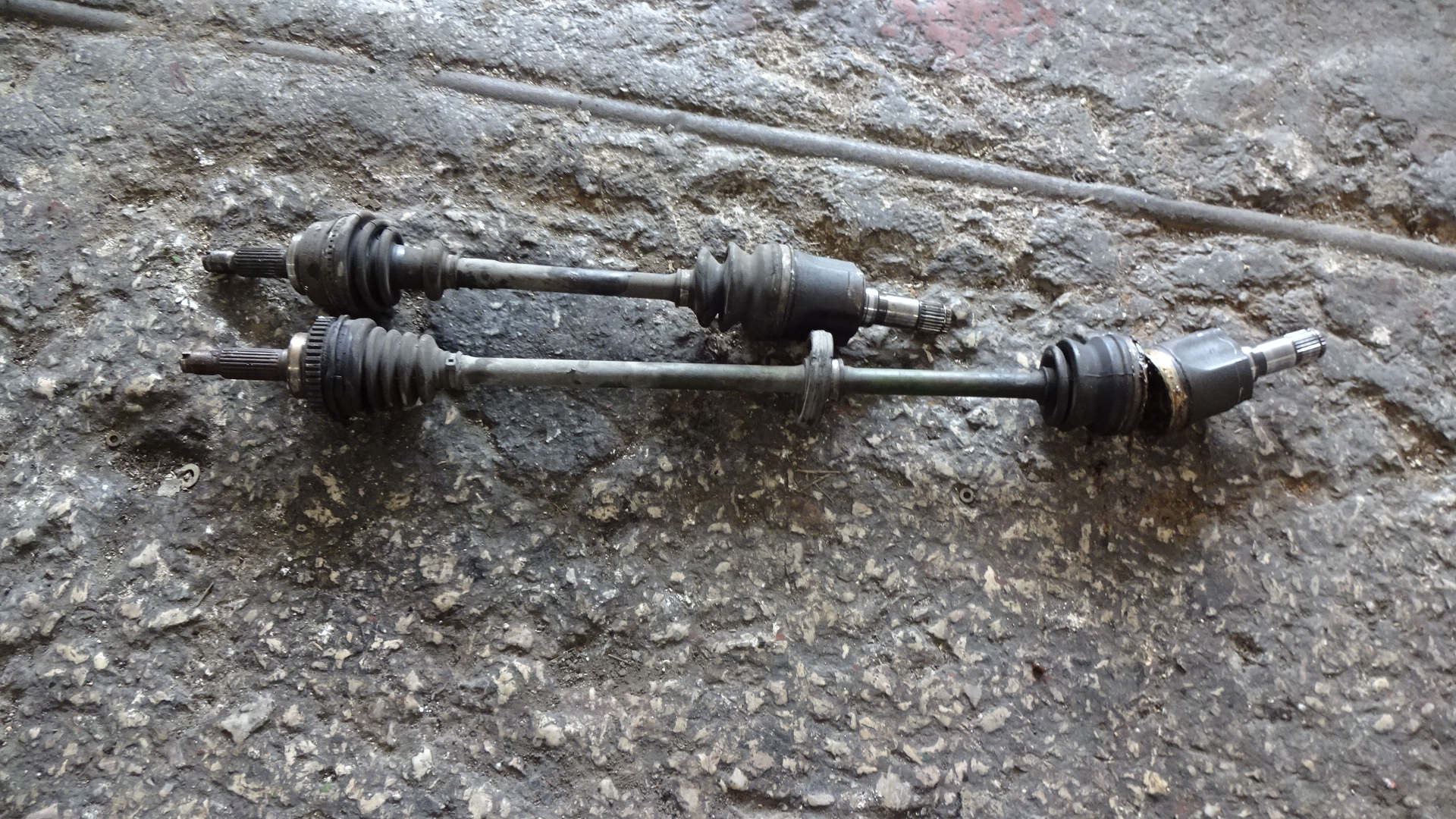 Ημιαξόνια Kia Rio ’03 Προσφορά