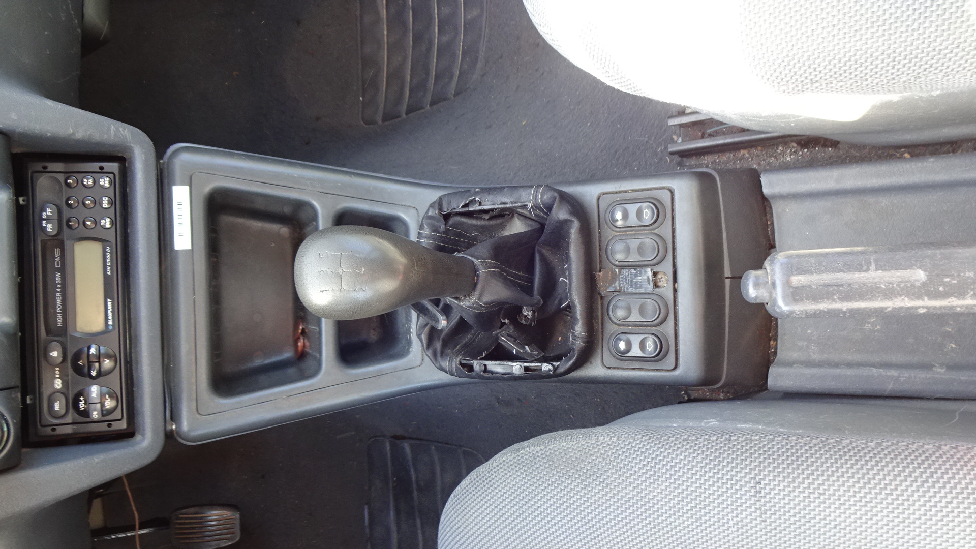 Λεβιές Ταχυτήτων Skoda Felicia ’96 Προσφορά