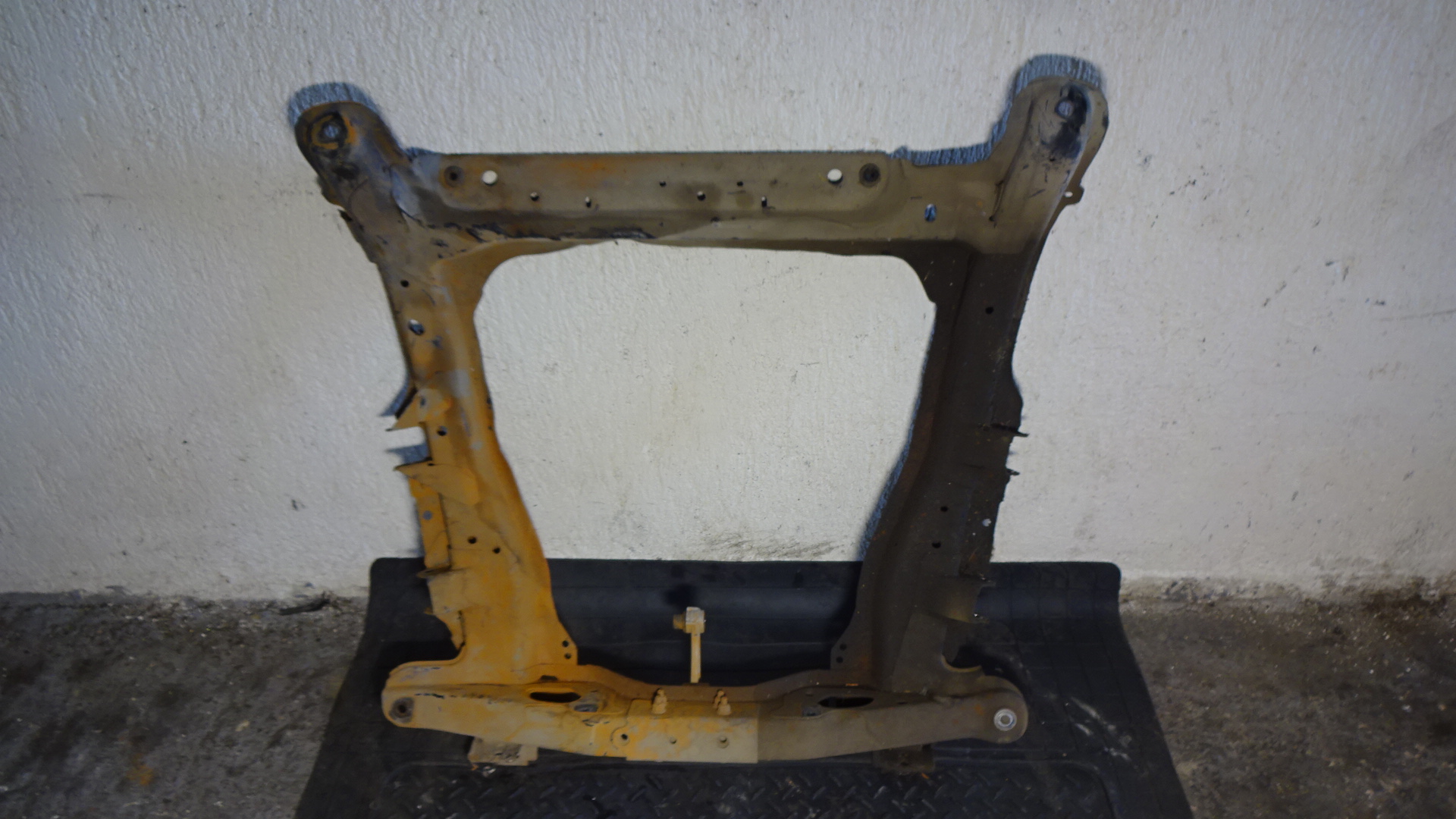 Γέφυρα Εμπρός Renault Clio ’98 Προσφορά