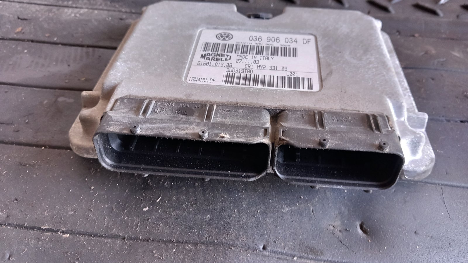 Εγκέφαλος Κινητήρα Σετ ( 036906034DF ) Skoda Fabia ’04 Προσφορά