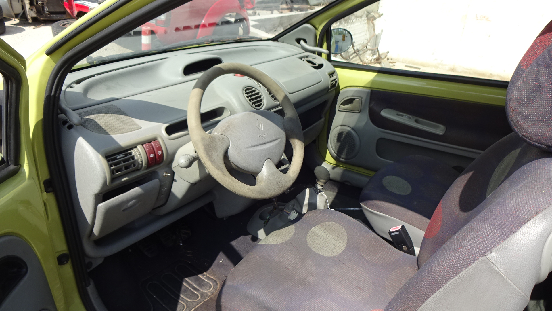 Τιμόνι (βολάν) Renault Twingo ’02