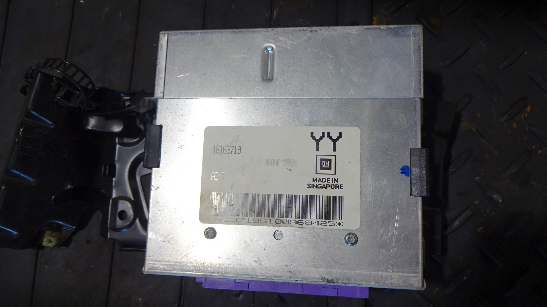 Εγκέφαλος Κινητήρα (16163719) Opel Astra ’92 Προσφορά