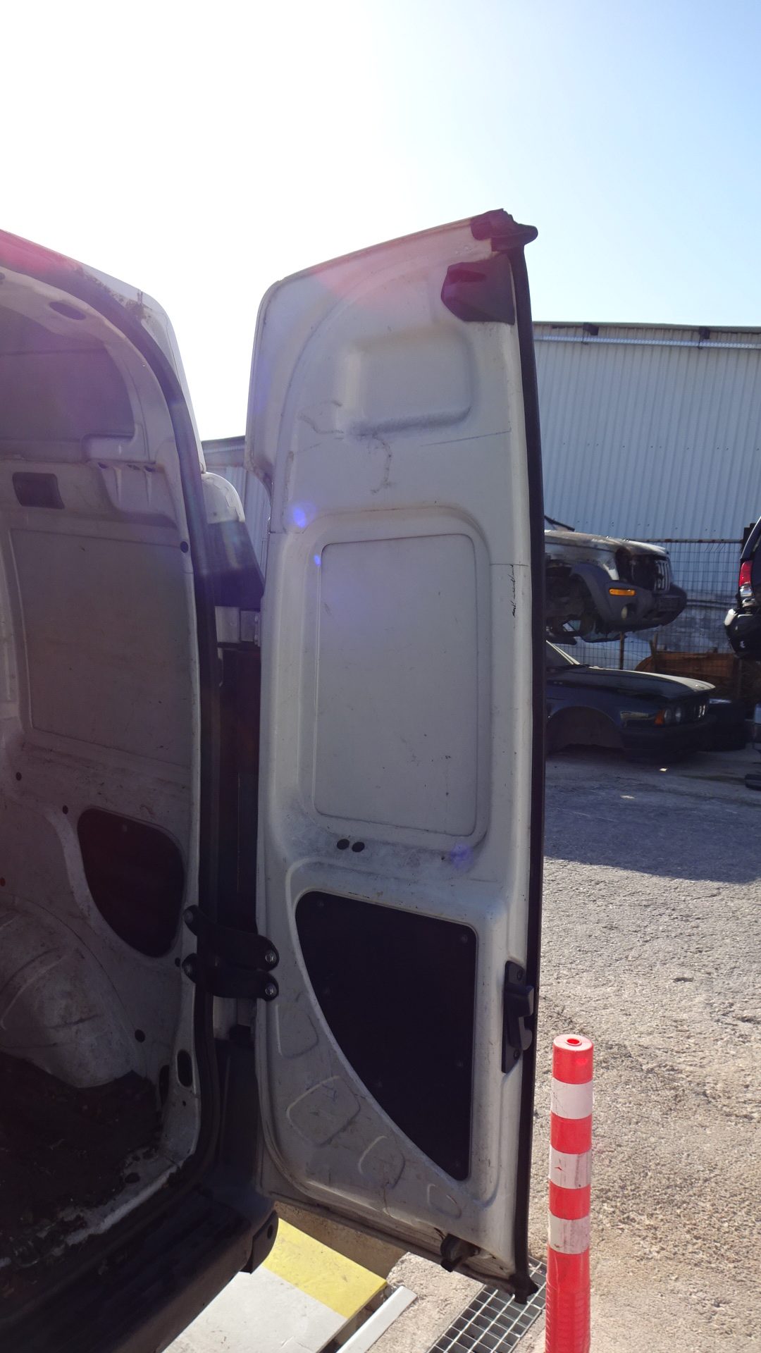 Πίσω Πόρτες Fiat Doblo ’03 Προσφορά