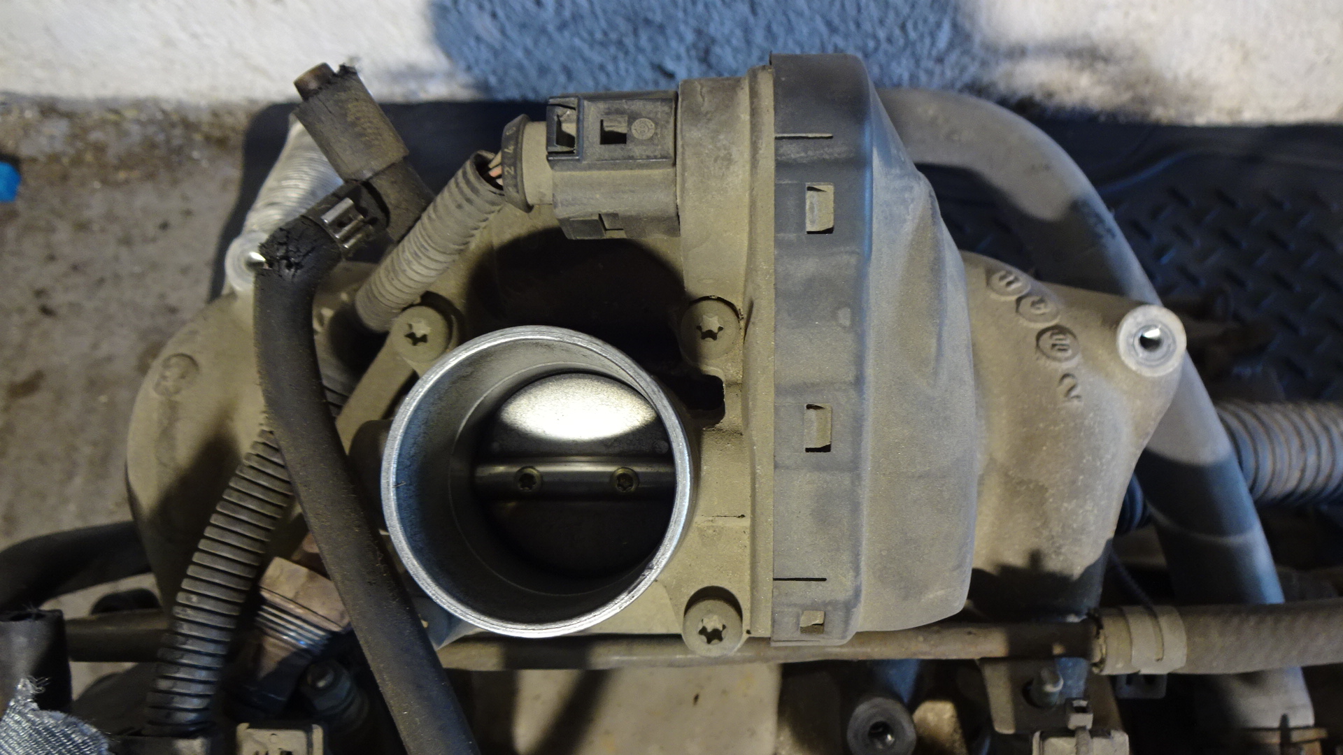 Πεταλούδα Γκαζιού Skoda Fabia ’00