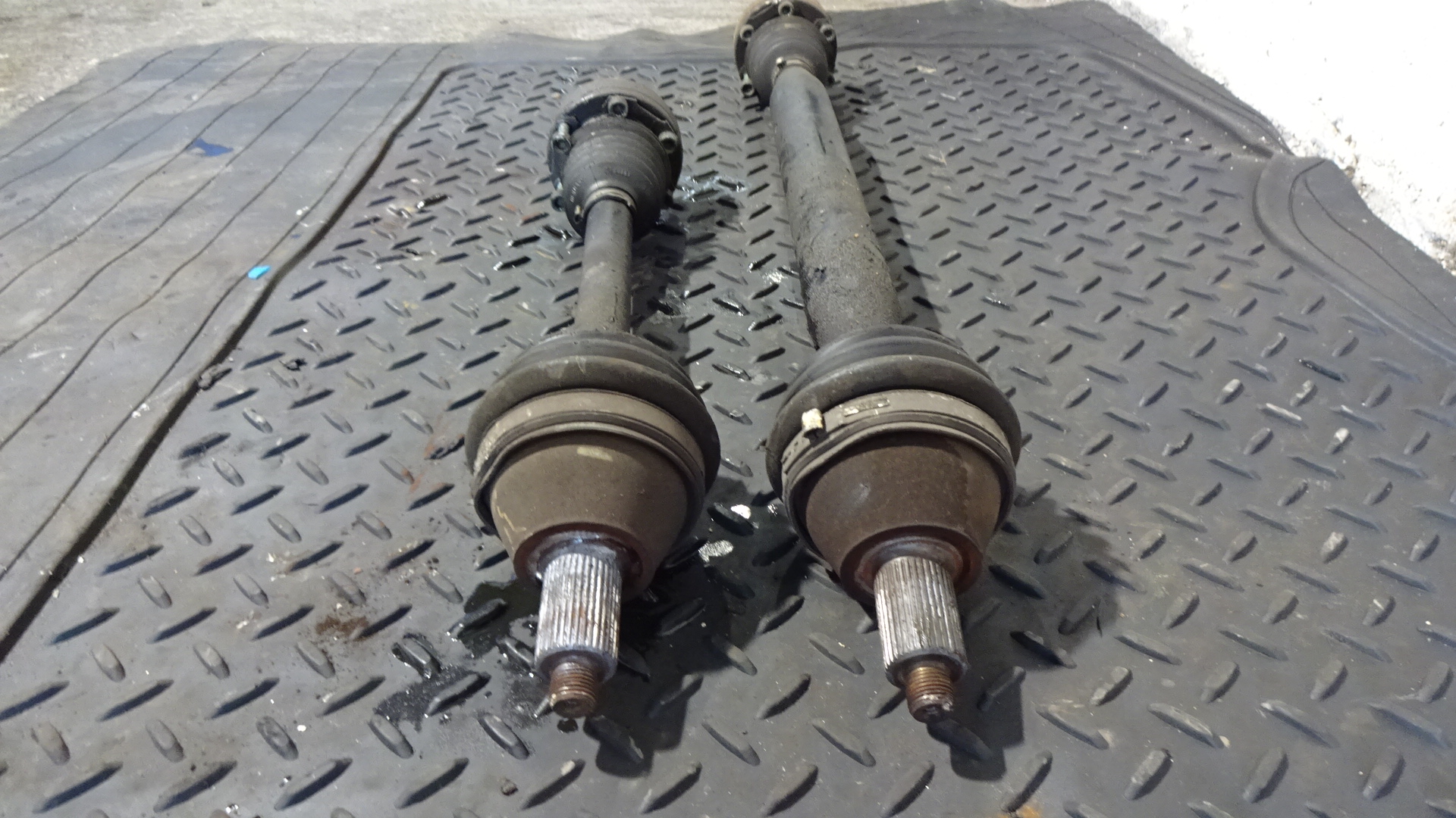 Ημιαξόνιο Αριστερό-Δεξί Skoda Fabia ’00