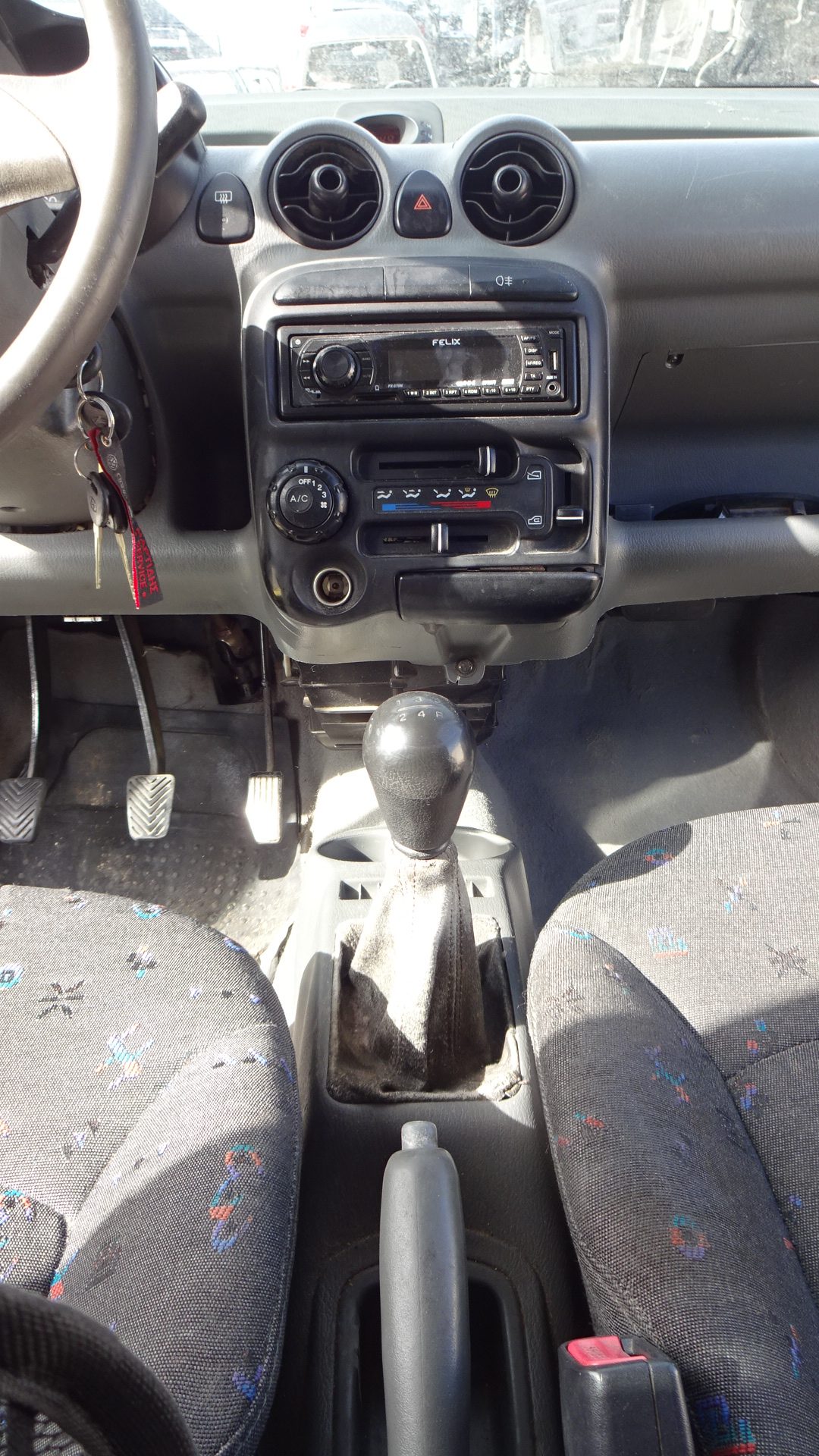 Λεβιές Ταχυτήτων Hyundai Atos ’98 Προσφορά