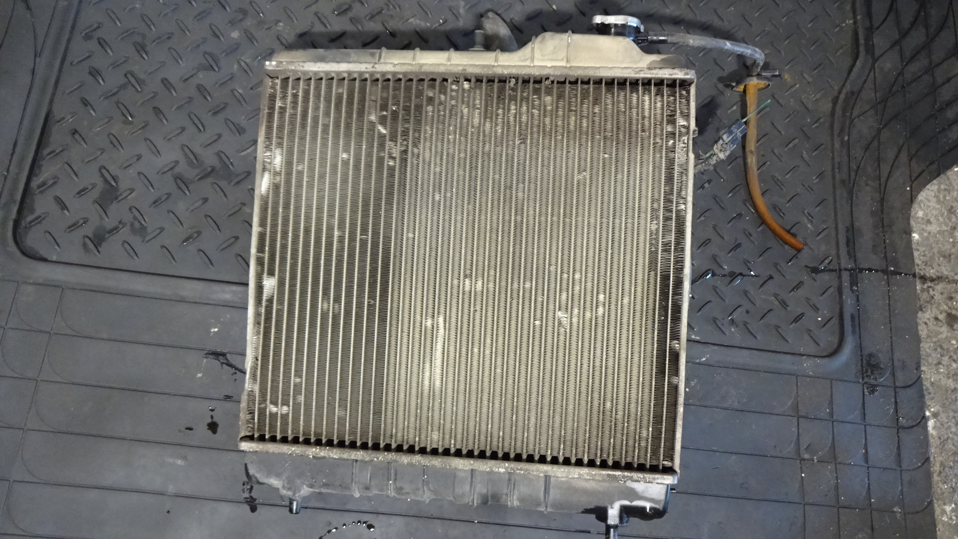 Ψυγείο Νερού-Aircodition Hyundai Atos ’98 Προσφορά