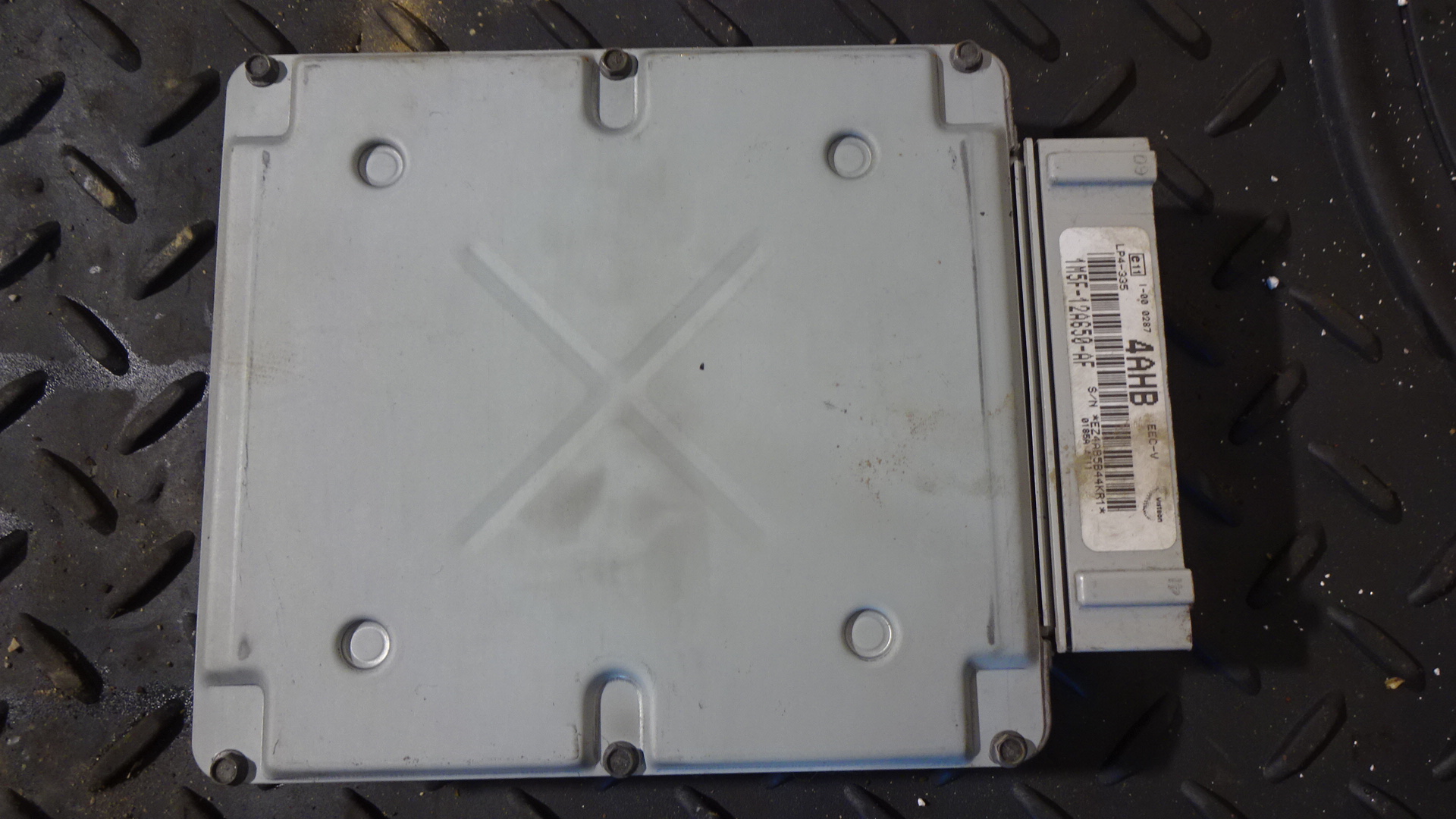 Εγκέφαλος Κινητήρα Σέτ ( 1M5F12A650AF , LP4335 ) Ford Focus ’04