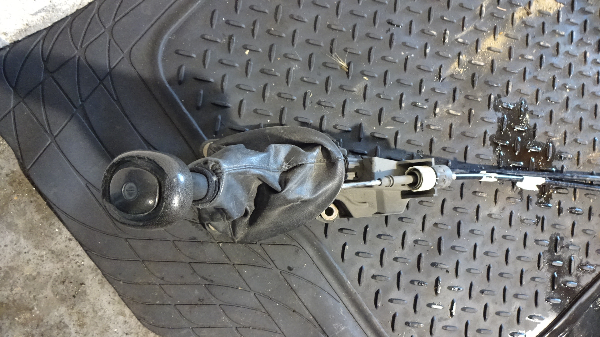 Λεβιές Ταχυτήτων Ford Focus ’04